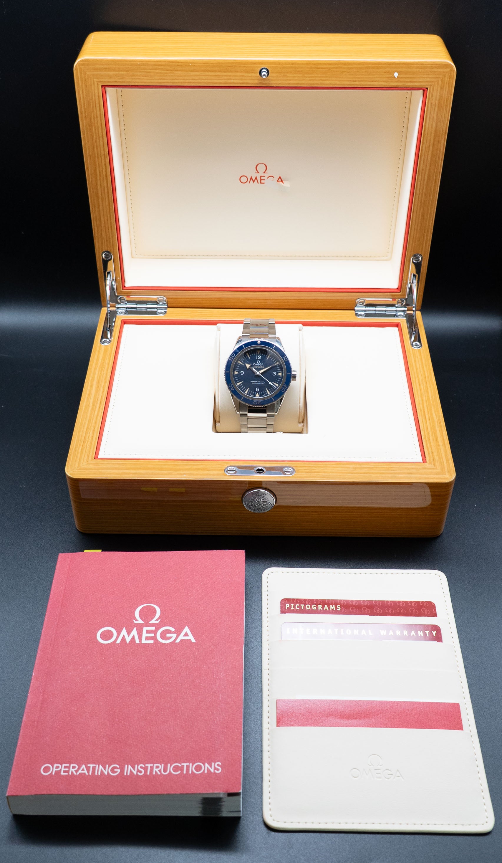 Omega Seamaster 300 233.90.41.21.03.001 Fullset 2015 Box+Carte