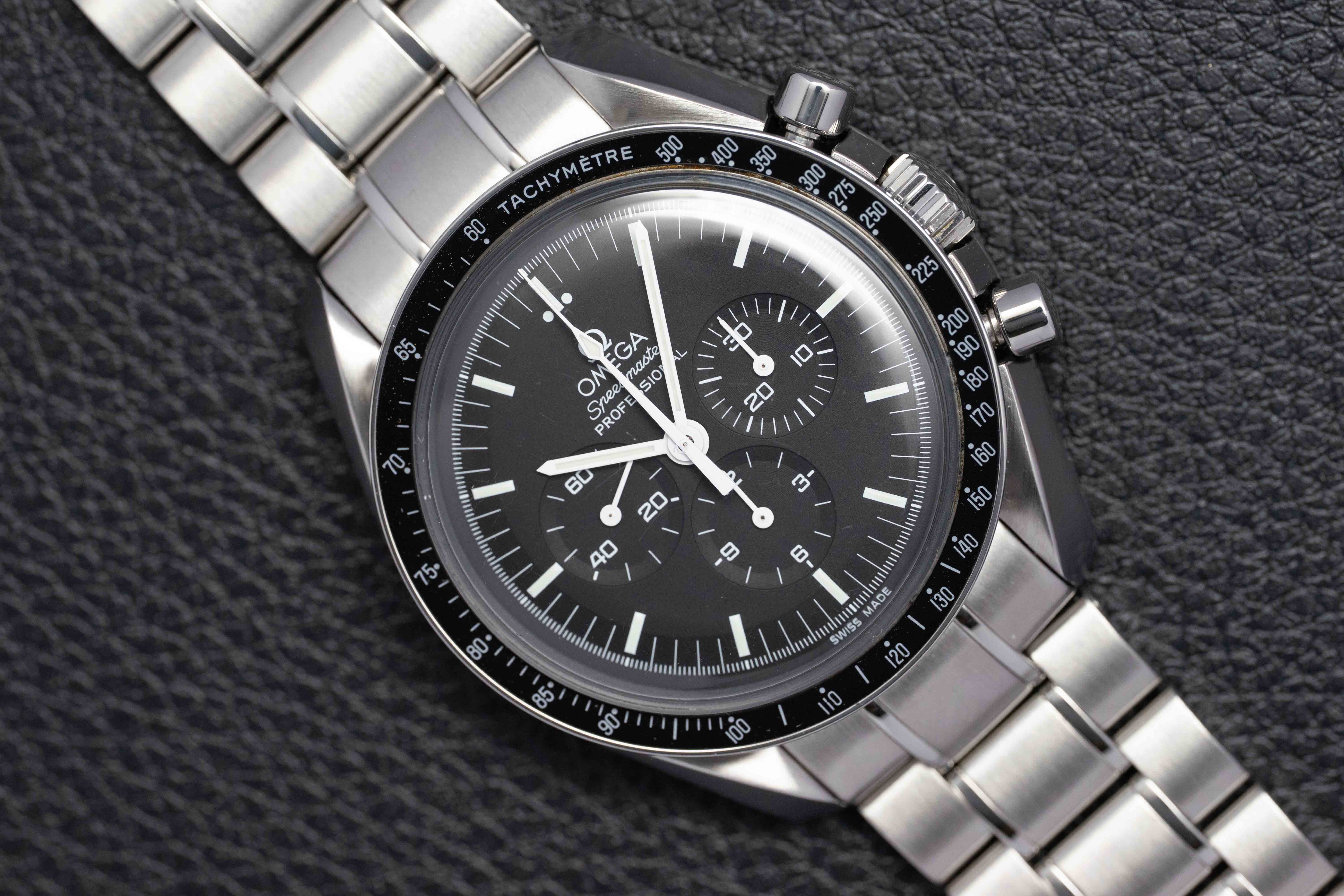 Omega Speedmaster Moonwatch 3570.50 Black Dial 2000