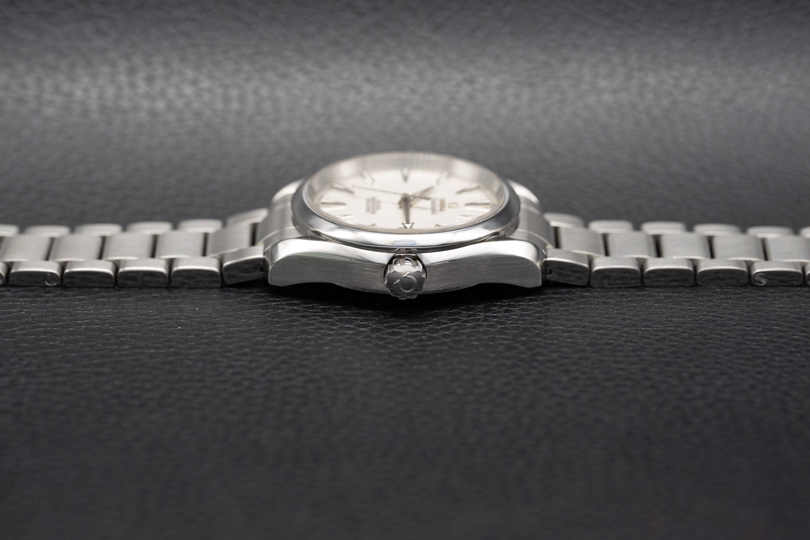 Omega Seamaster Aqua Terra 231.10.39.21.02.001 Quadrante argento 2018