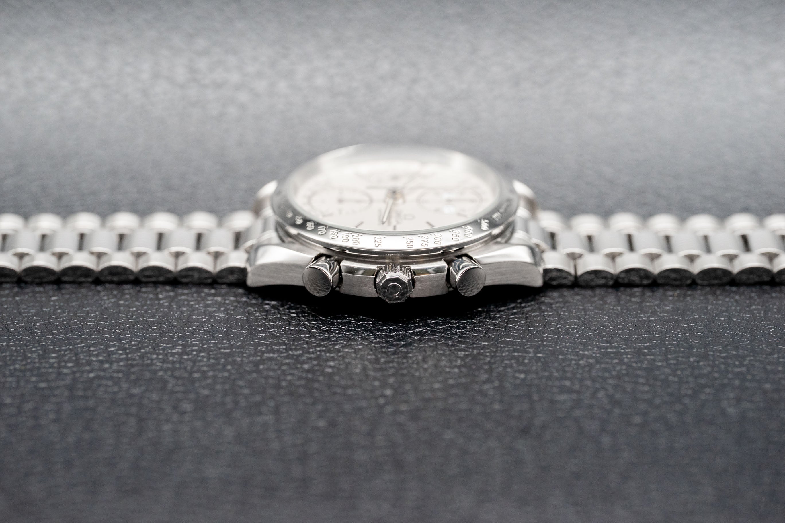 Omega Speedmaster Day Date 3521.30 Juego completo 2000 Caja+papeles