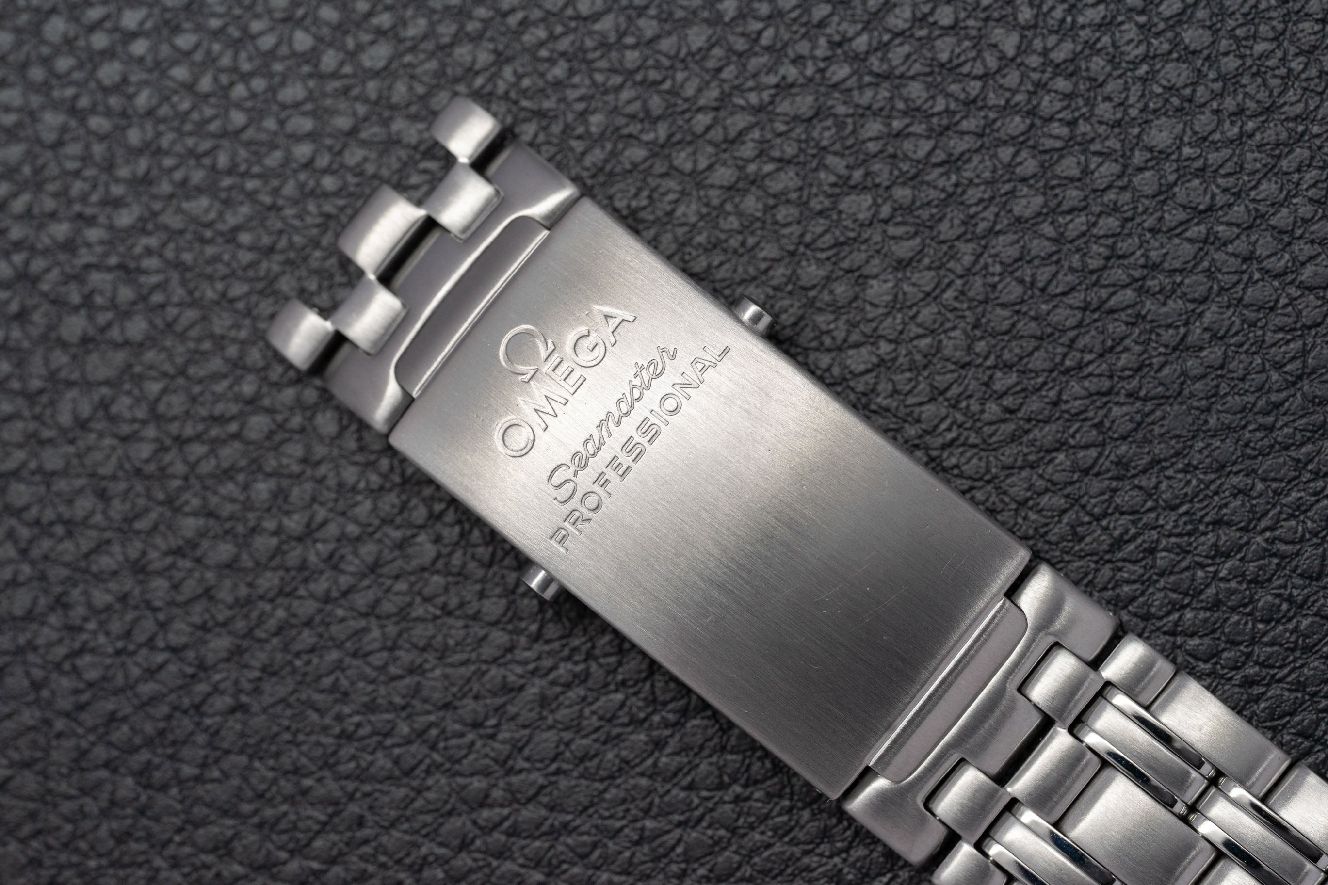 Omega Seamaster Diver 300 2531.80 Blue Dial 1999