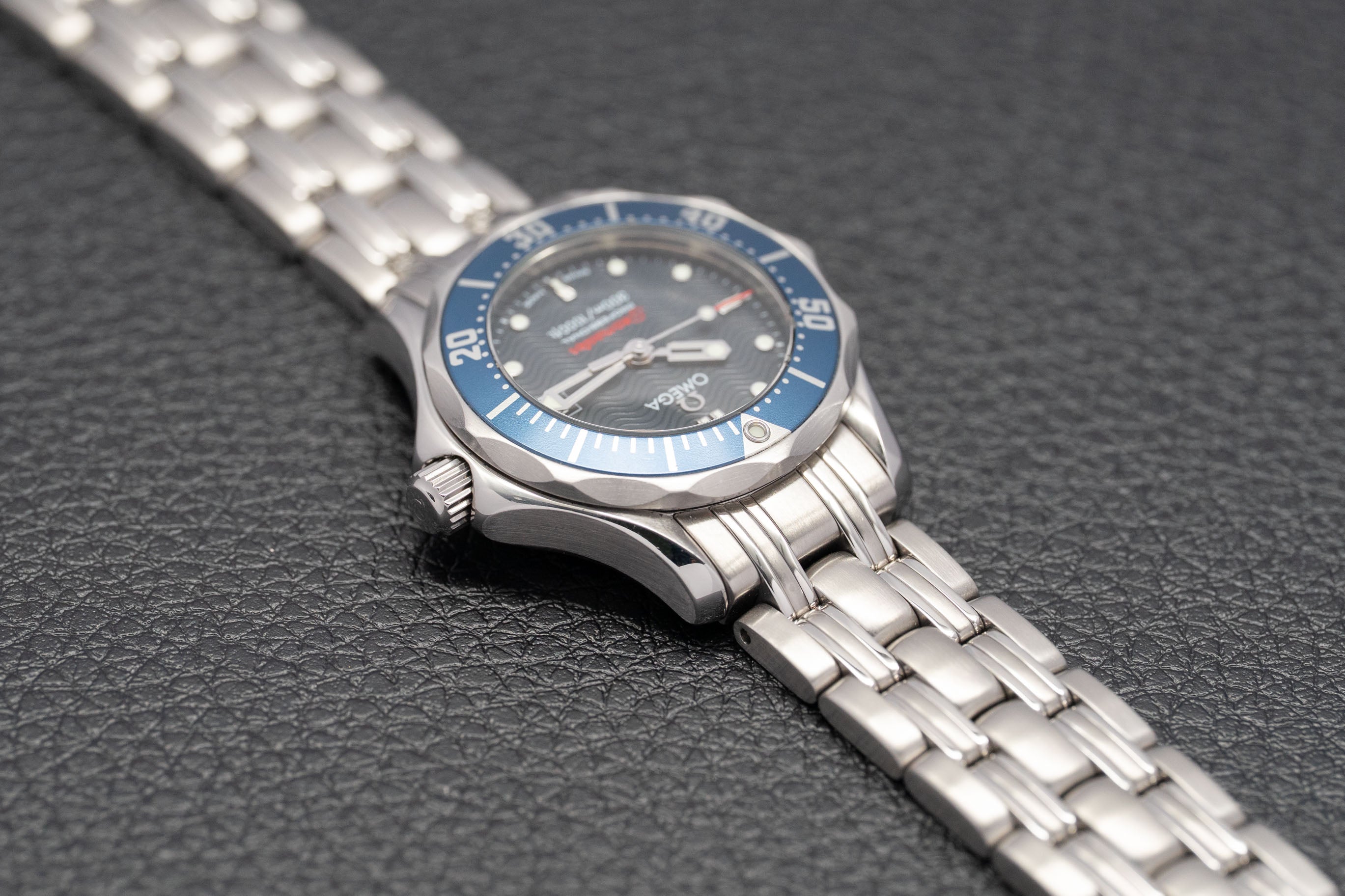 Omega Seamaster Diver 2224.80 Fullset 2006 Box+Papers
