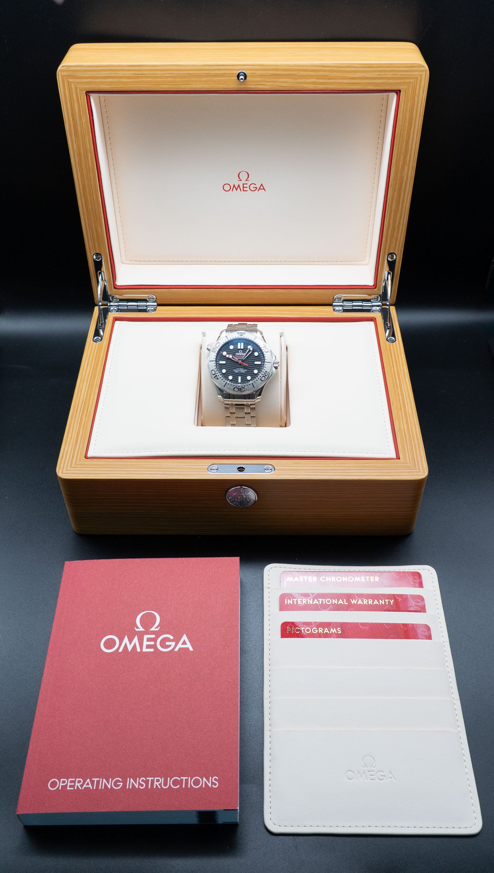 Omega Seamaster Diver 300 210.30.42.20.01.002 Fullset Box+Papers