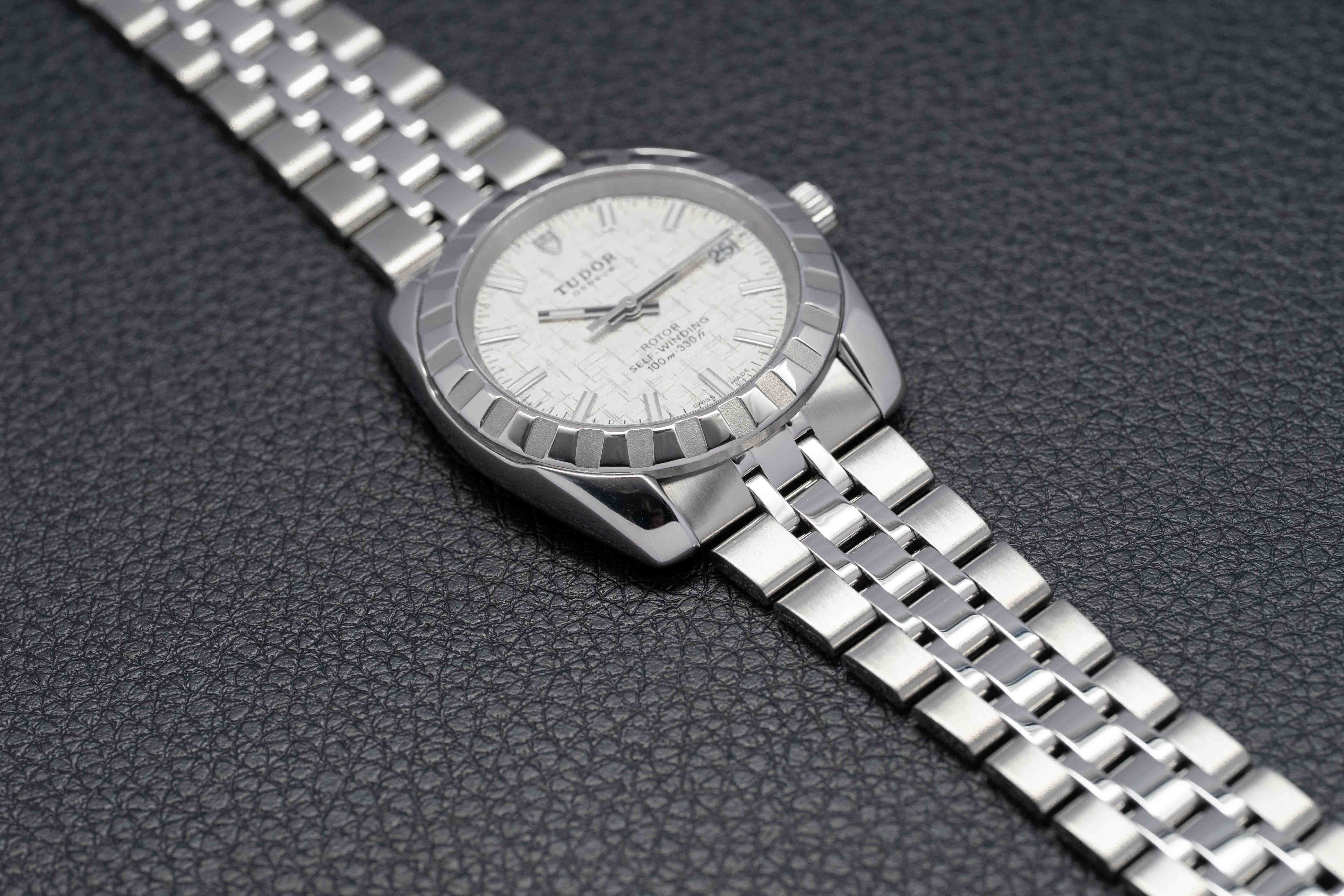 Tudor Classic 21010 Esfera Plata 2010