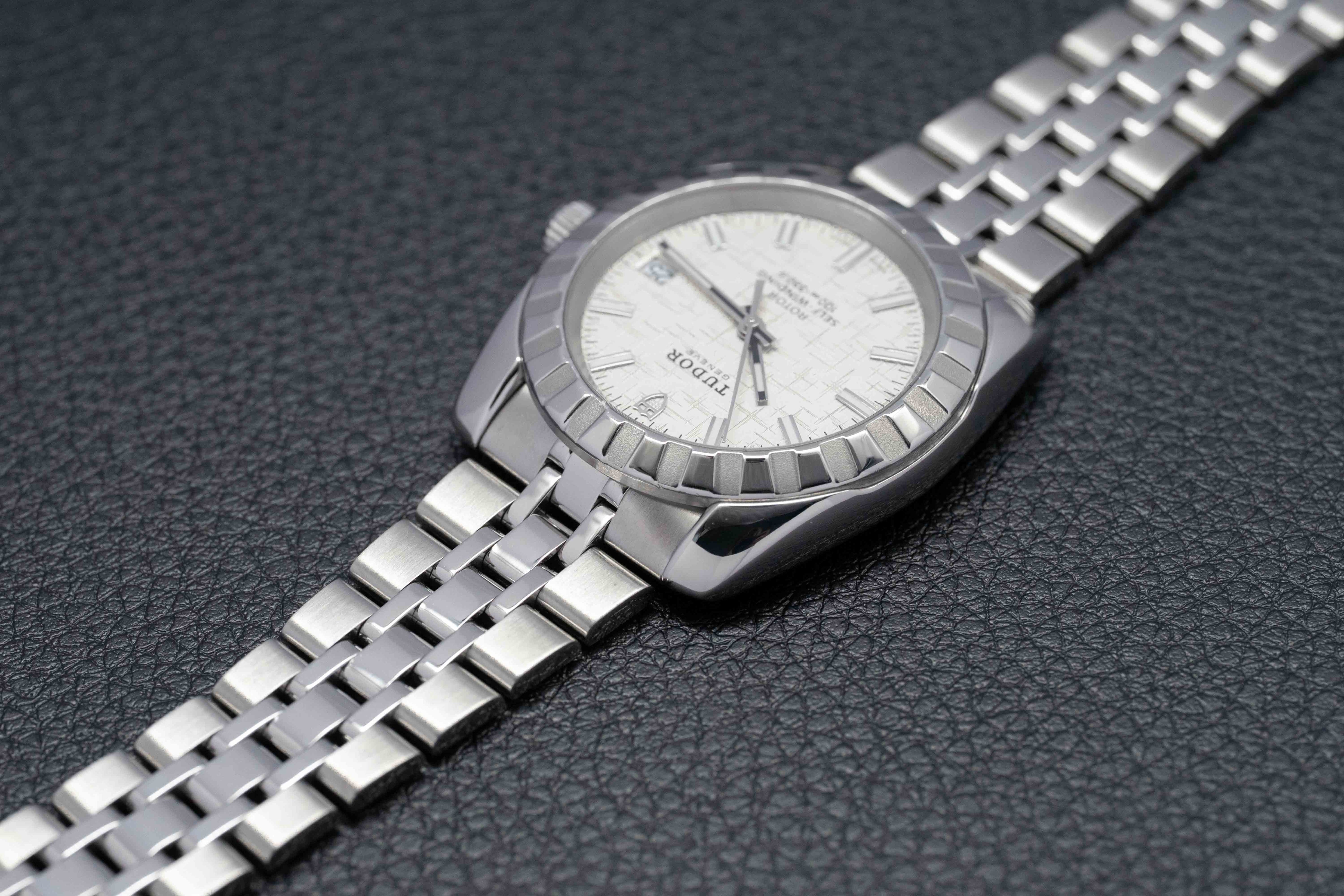 Tudor Classic 21010 Esfera Plata 2010