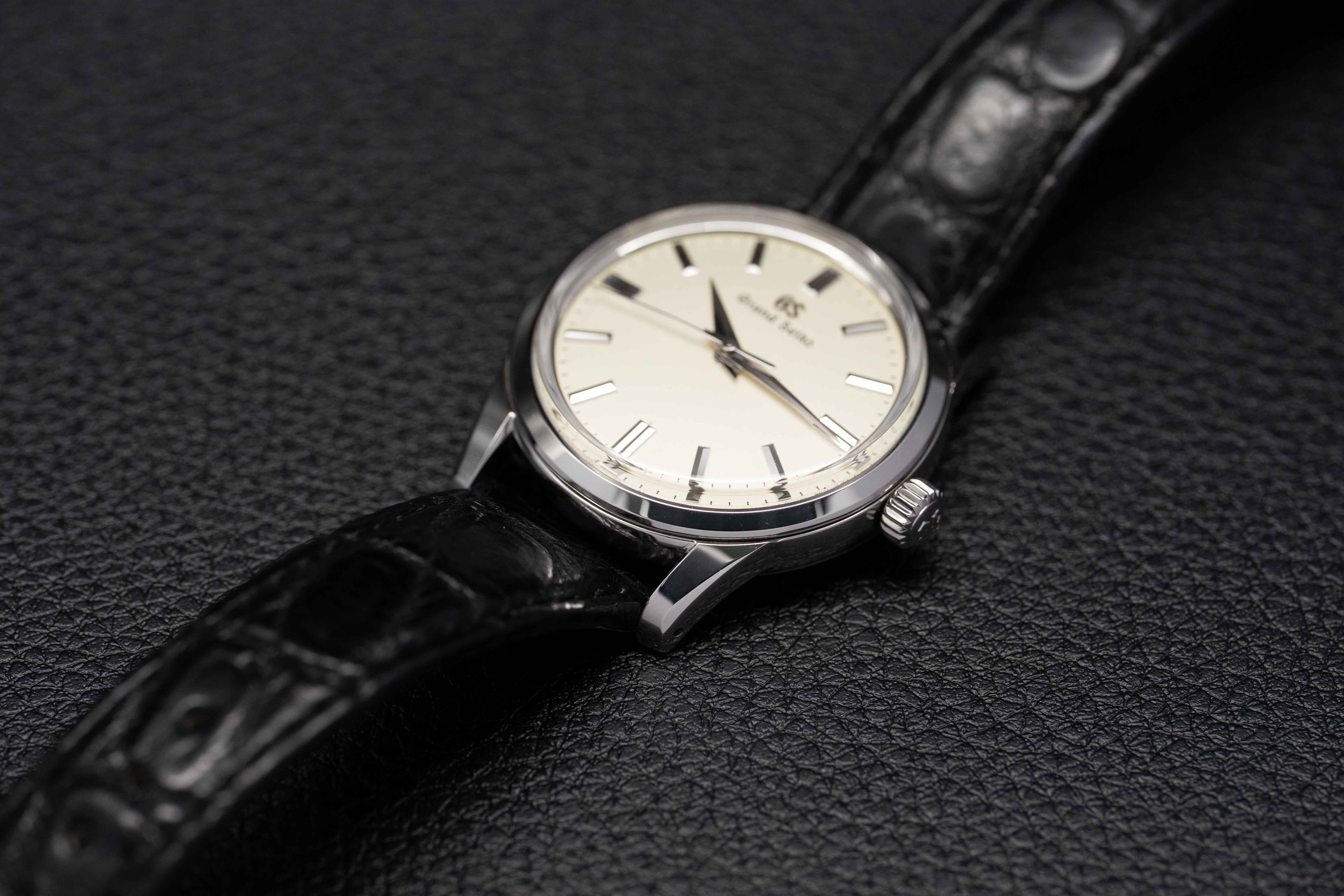 Grand Seiko Heritage Hi-Beat 36000 SBGH301 Complete Set 2024 Box + Papers