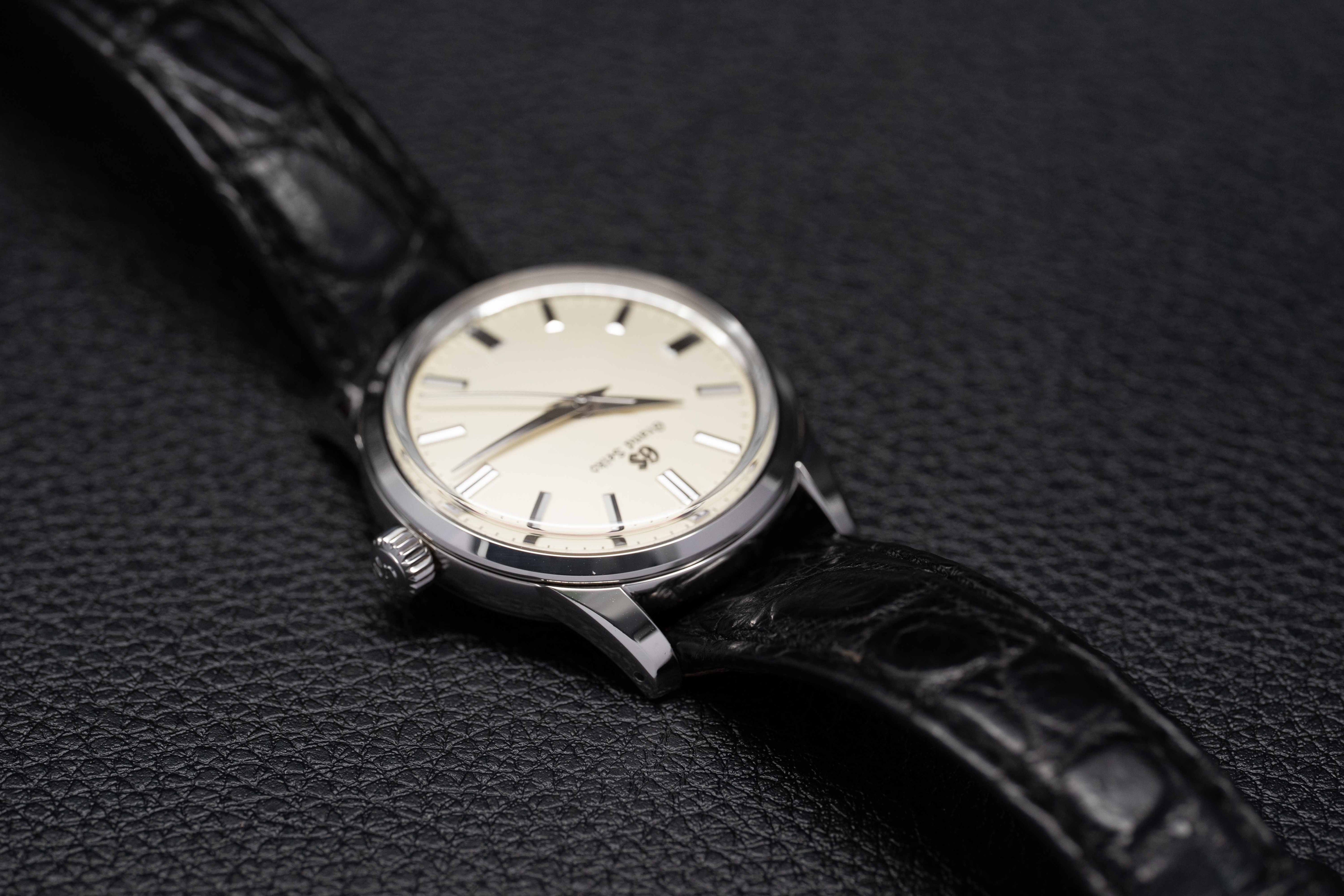 Grand Seiko Heritage Hi-Beat 36000 SBGH301 Complete Set 2024 Box + Papers