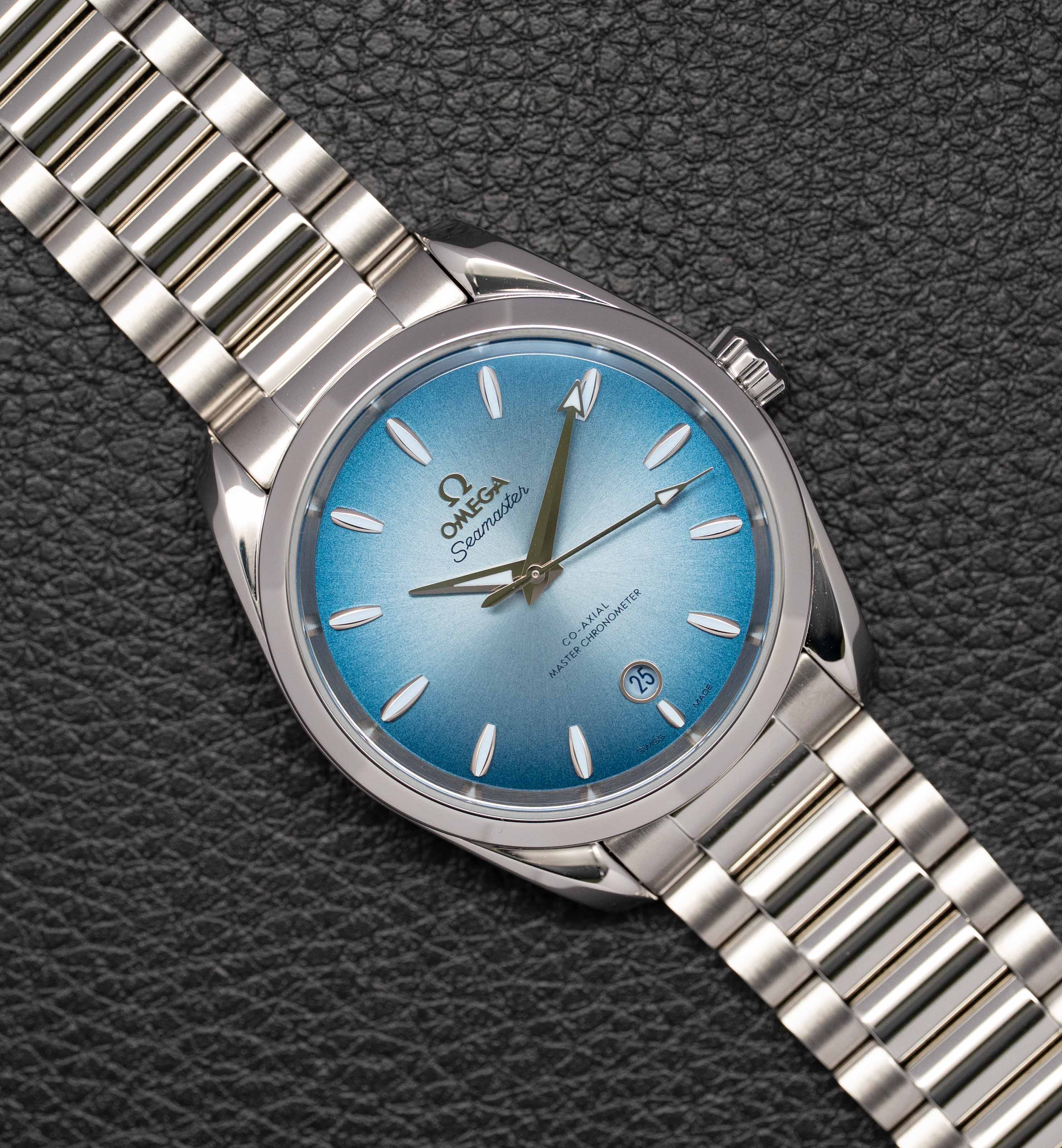 Omega Aqua Terra 220.10.38.20.03.004 Complete Set 2023 Box + Papers