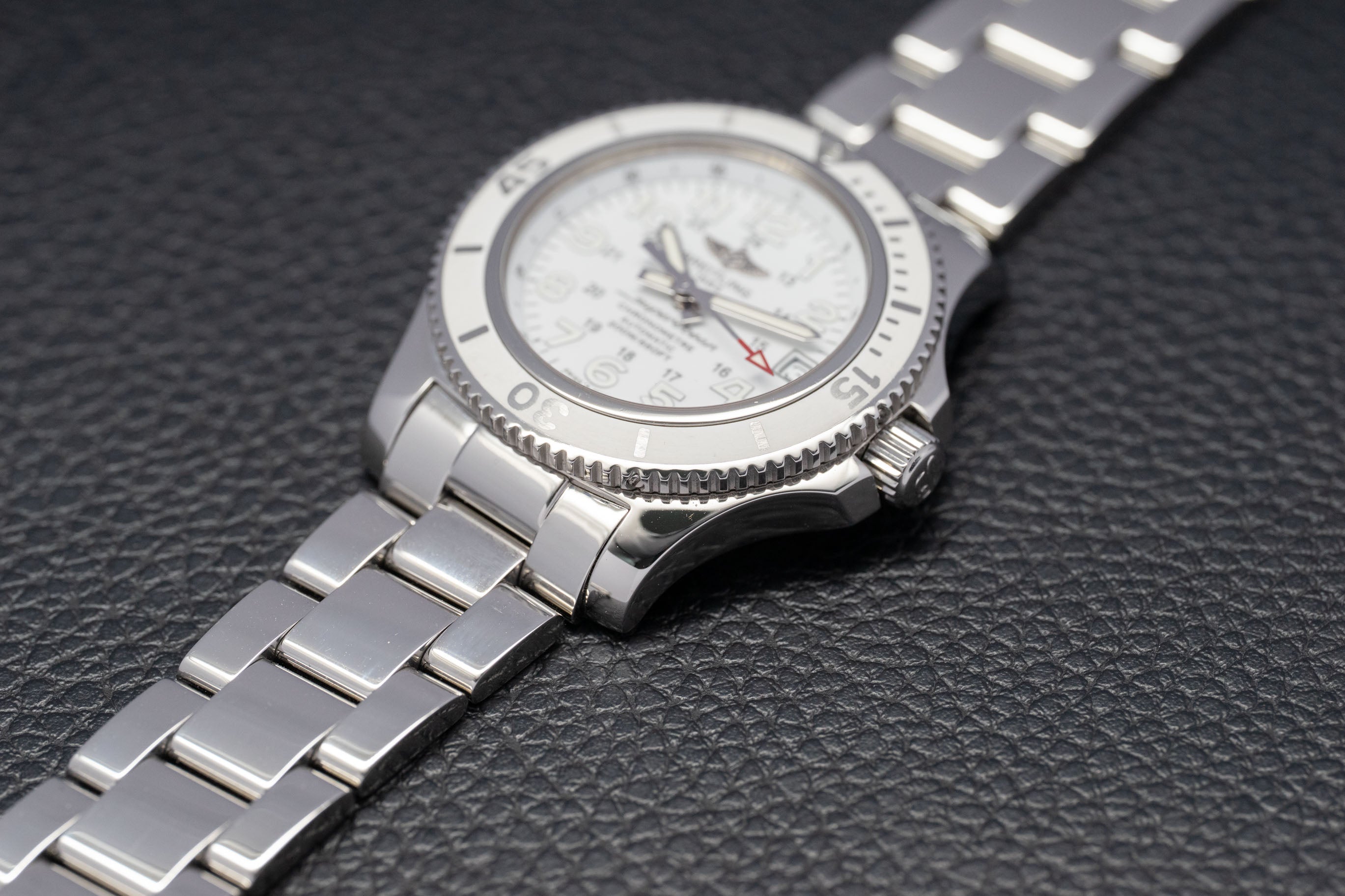 Breitling Superocean II 36 A17312 Set completo 2018 con scatola e documenti