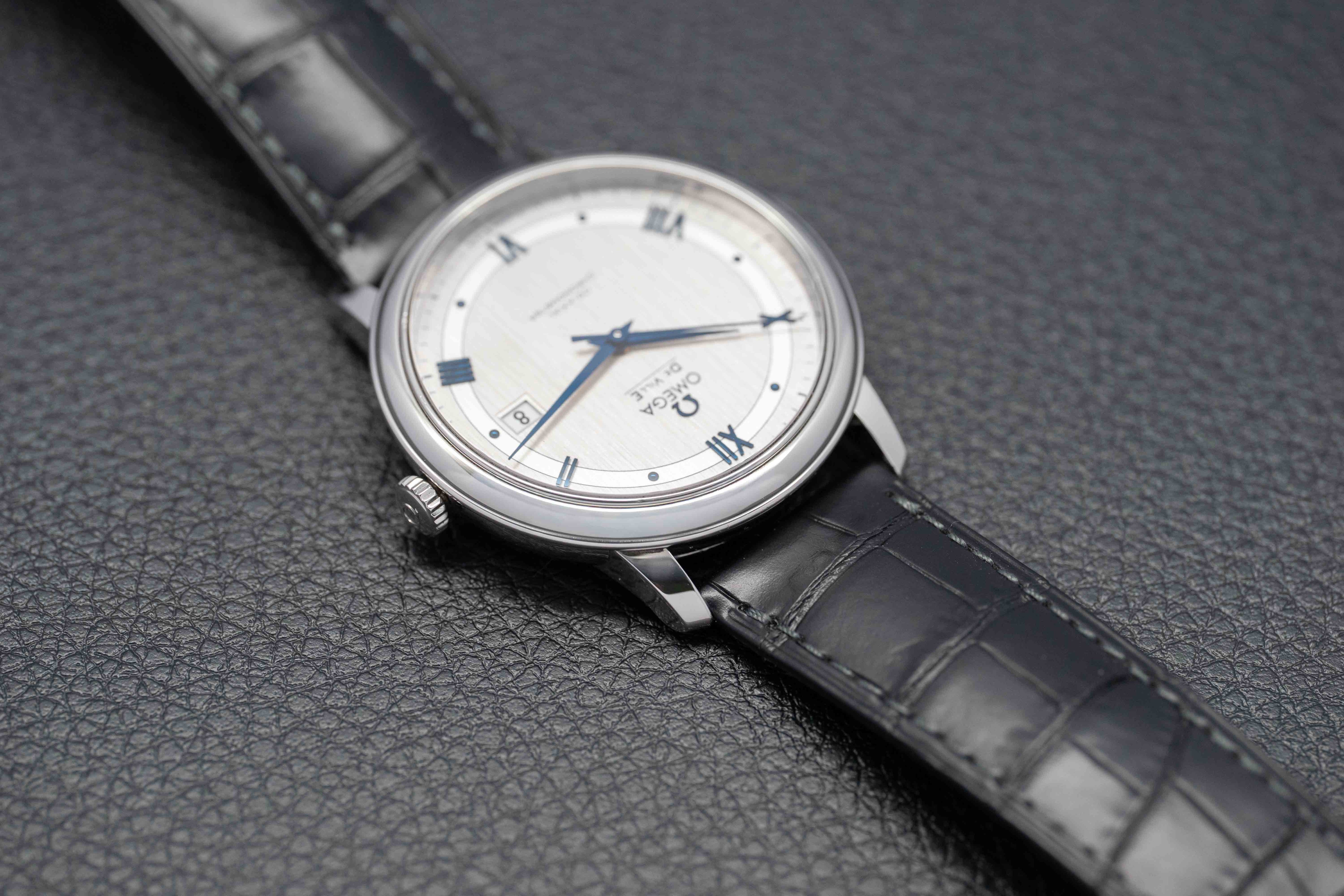 Omega De Ville Prestige 424.13.40.20.02.003 Complete Set 2021 Box + Papers