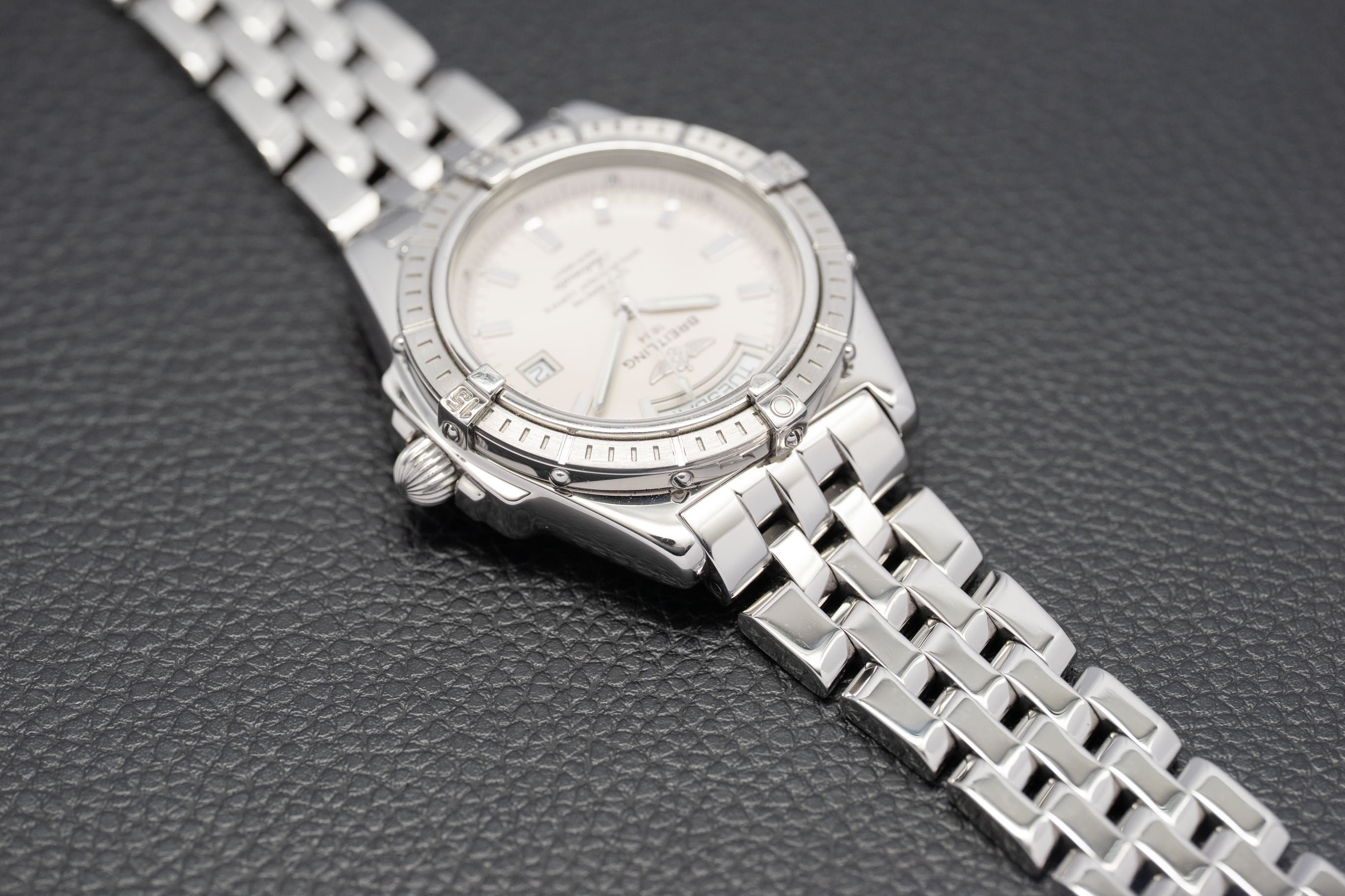 Breitling Colt Automatic A45355, cadran argenté, 2005