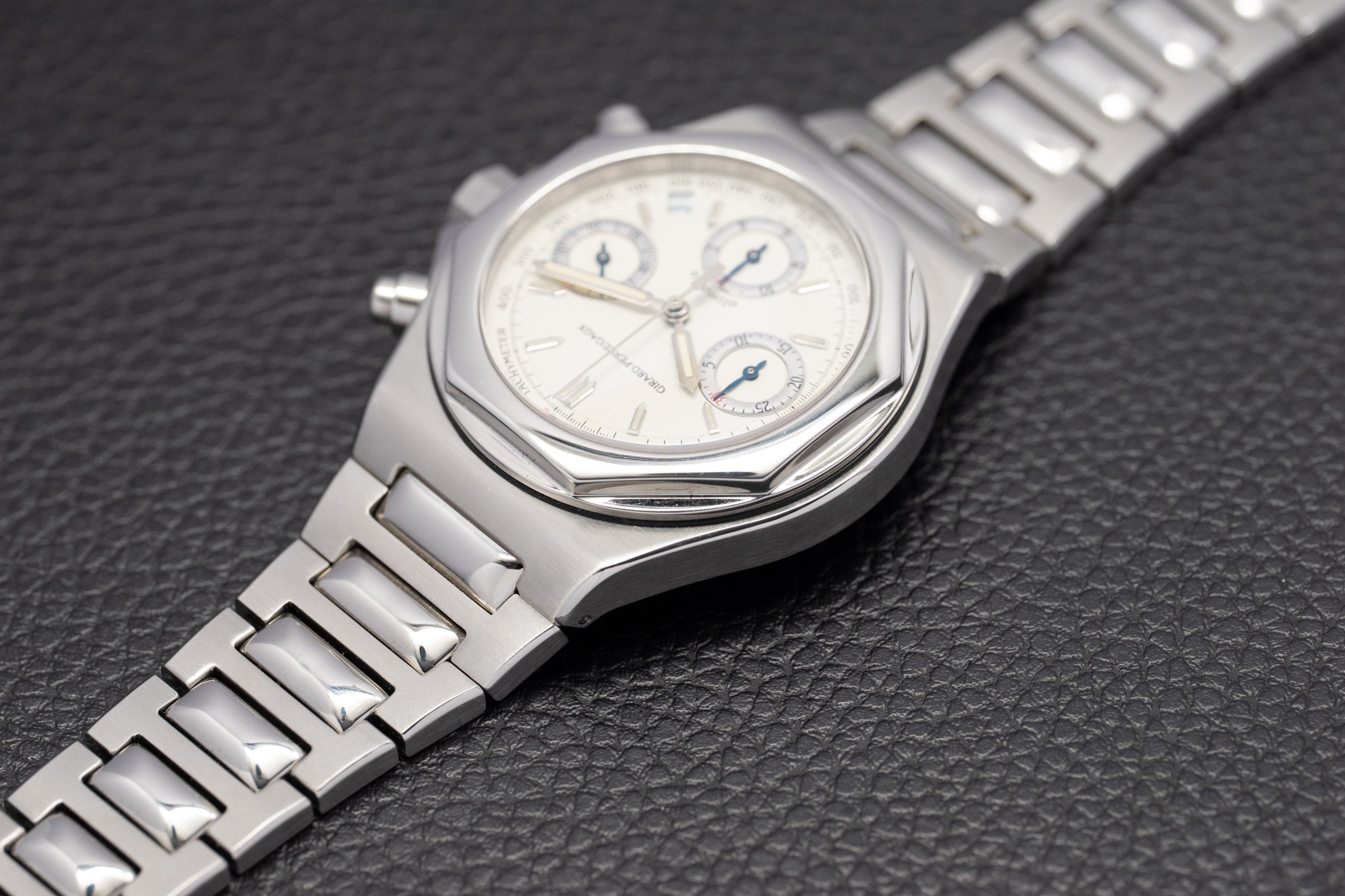 Girard-Perregaux Laureato Olympico 80170 Set completo 2000 con scatola e documenti