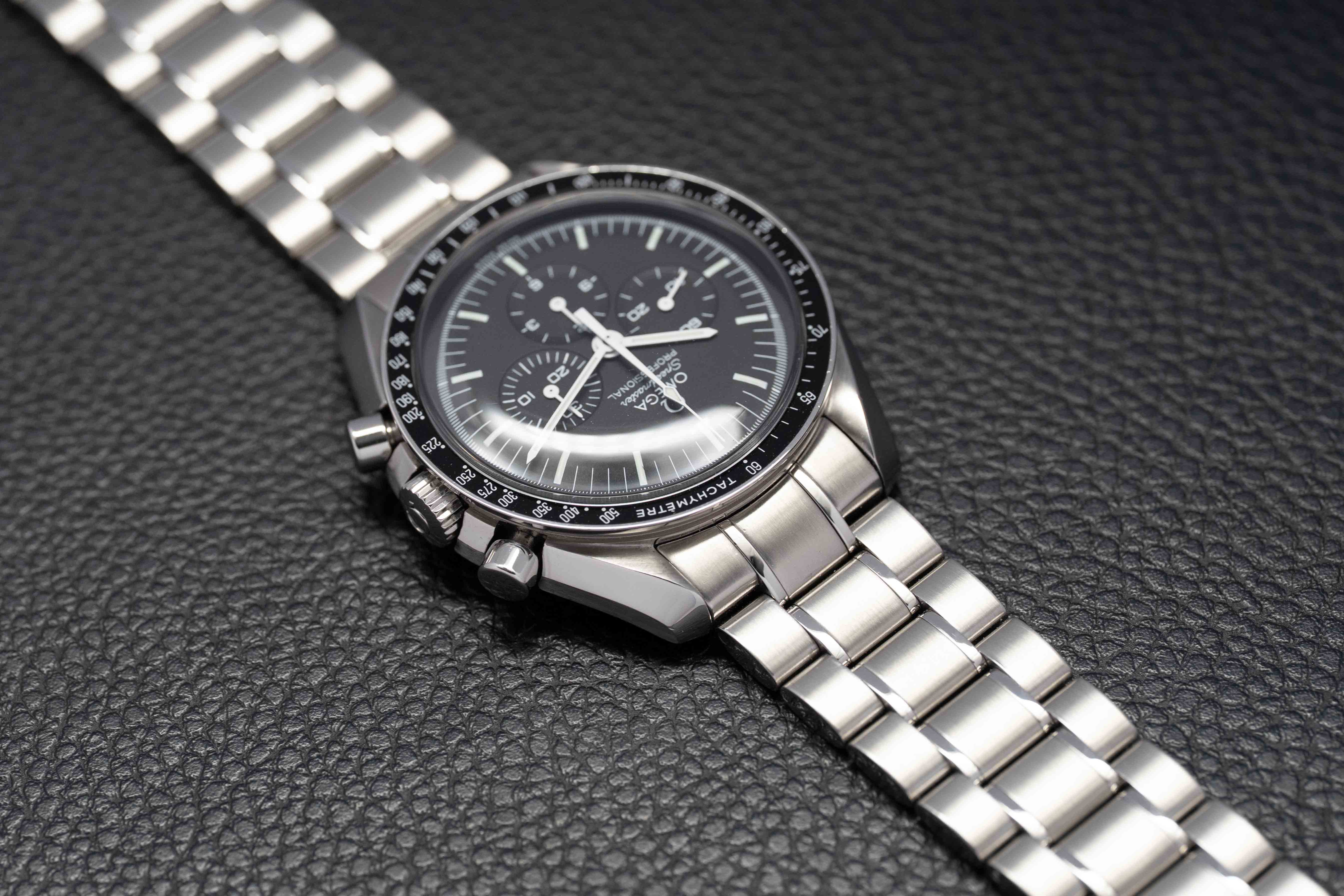 Omega Speedmaster Moonwatch 3570.50 Set completo 2008, scatola e documenti