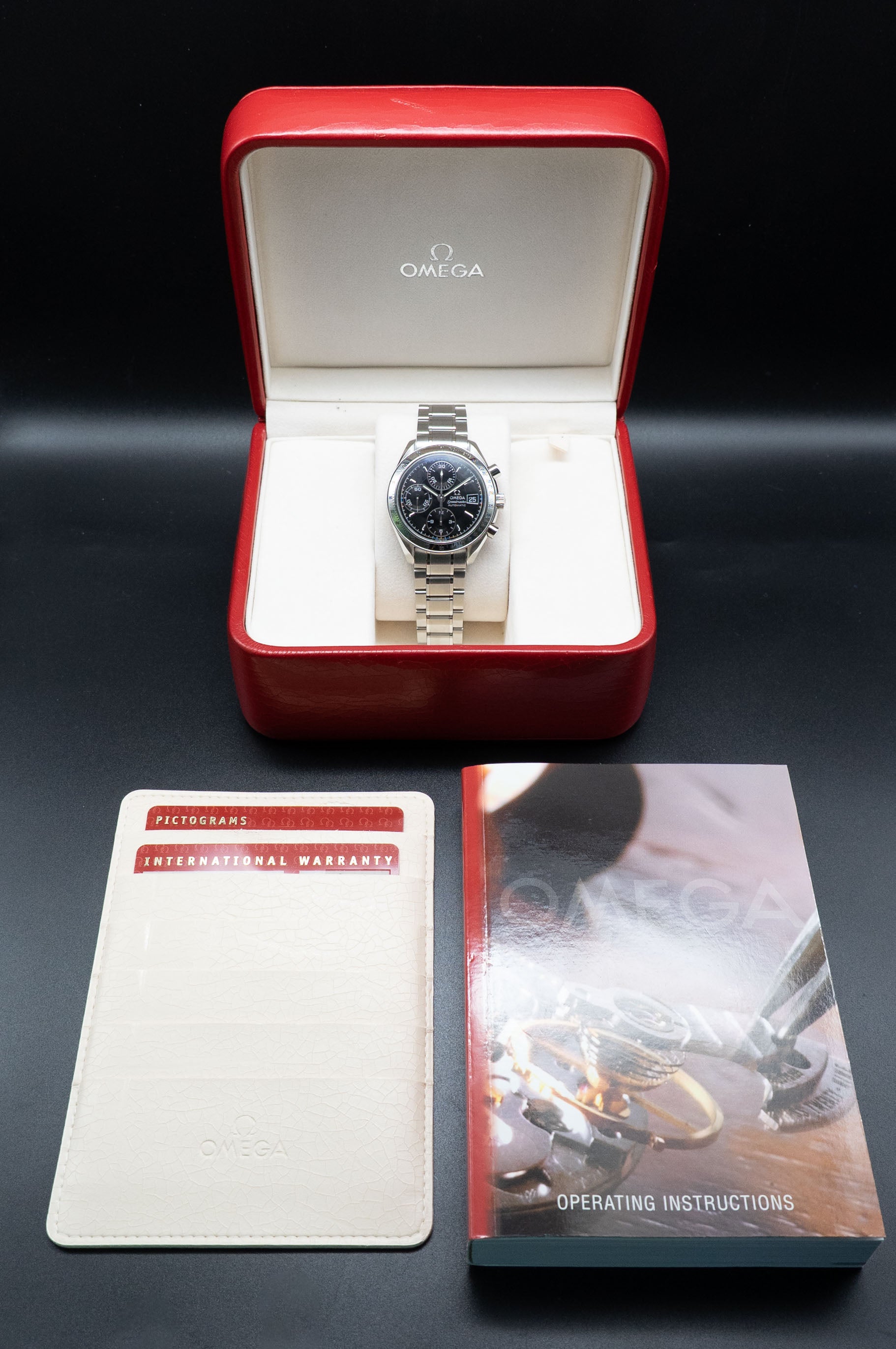 Omega Speedmaster Date 3513.50, ensemble complet de 2006, coffret et papiers