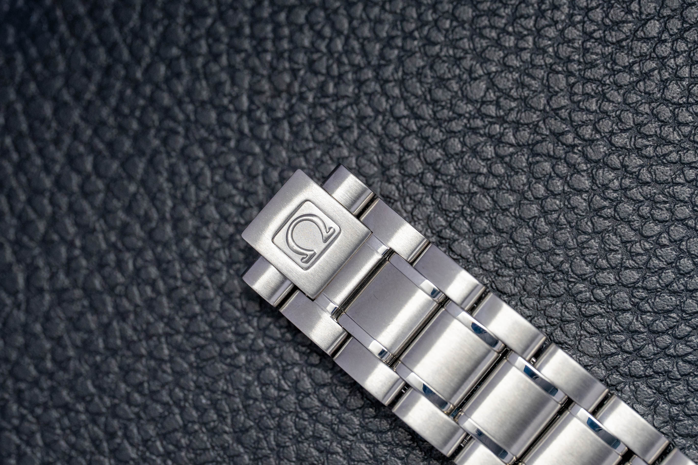 Omega Speedmaster Date 3513.50, ensemble complet de 2006, coffret et papiers