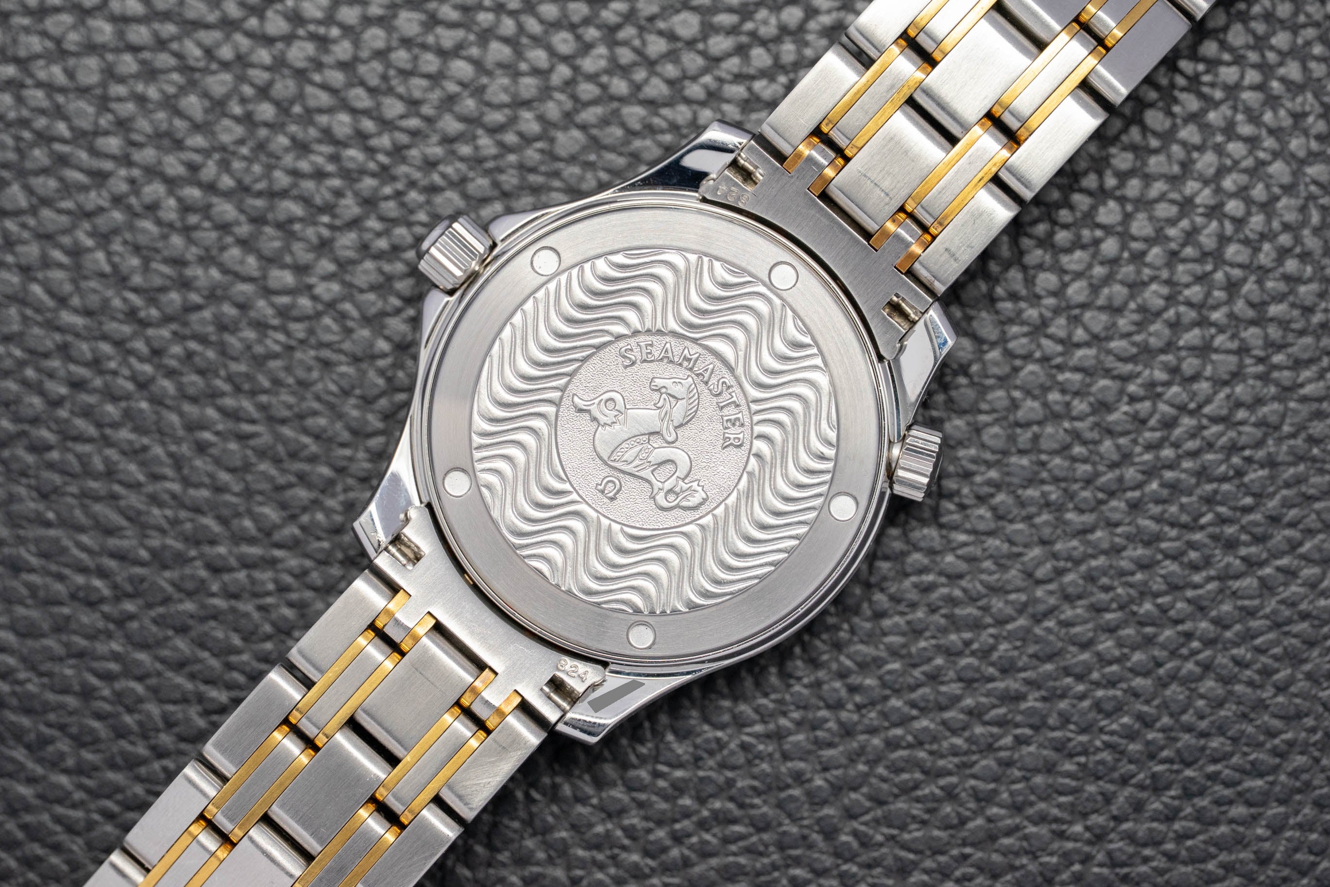 Omega Seamaster 300 2453.50 Black Dial 2006