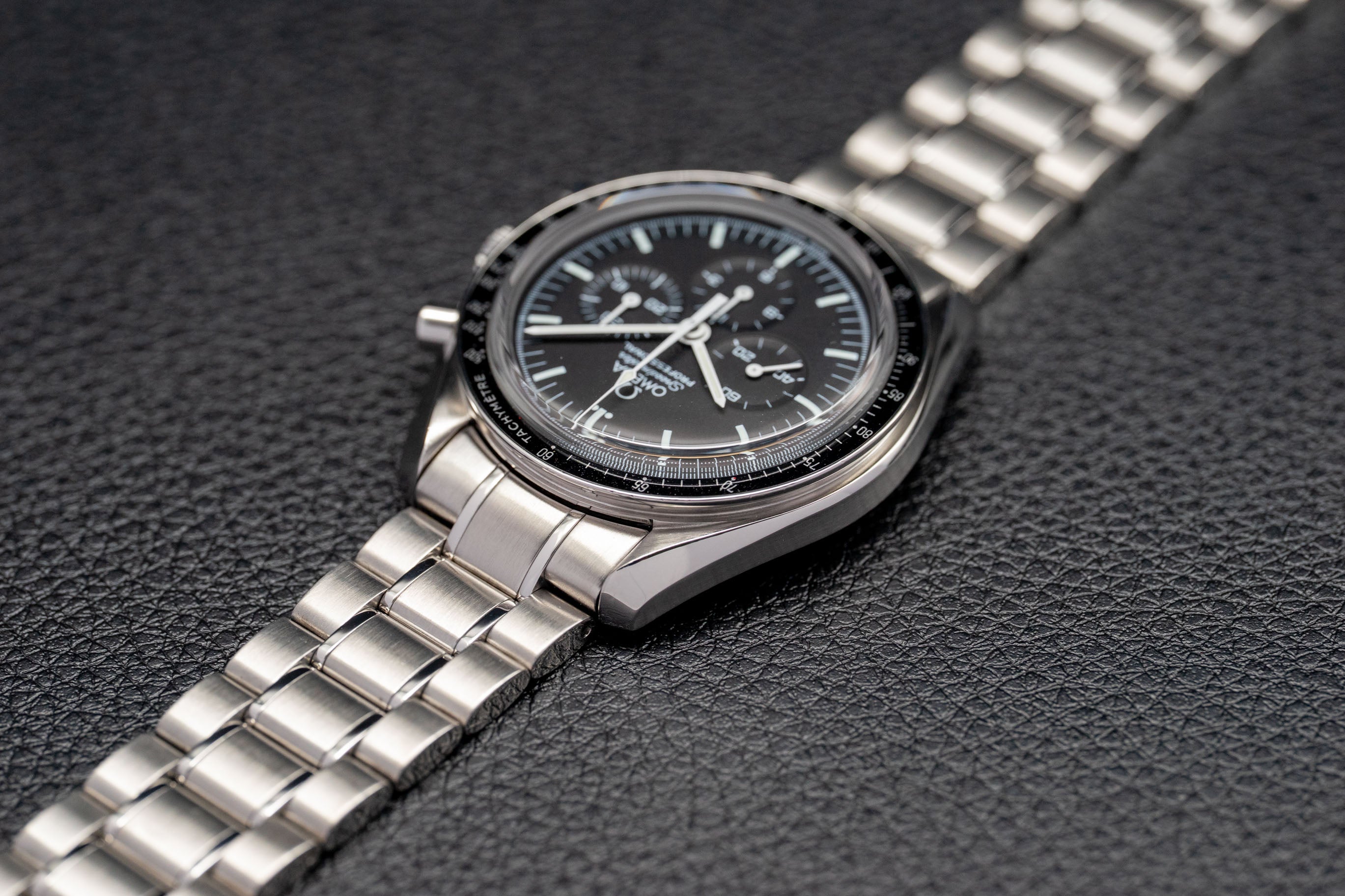 Omega Speedmaster Professional 3573.50 Complete Set 2007 Box + Papers