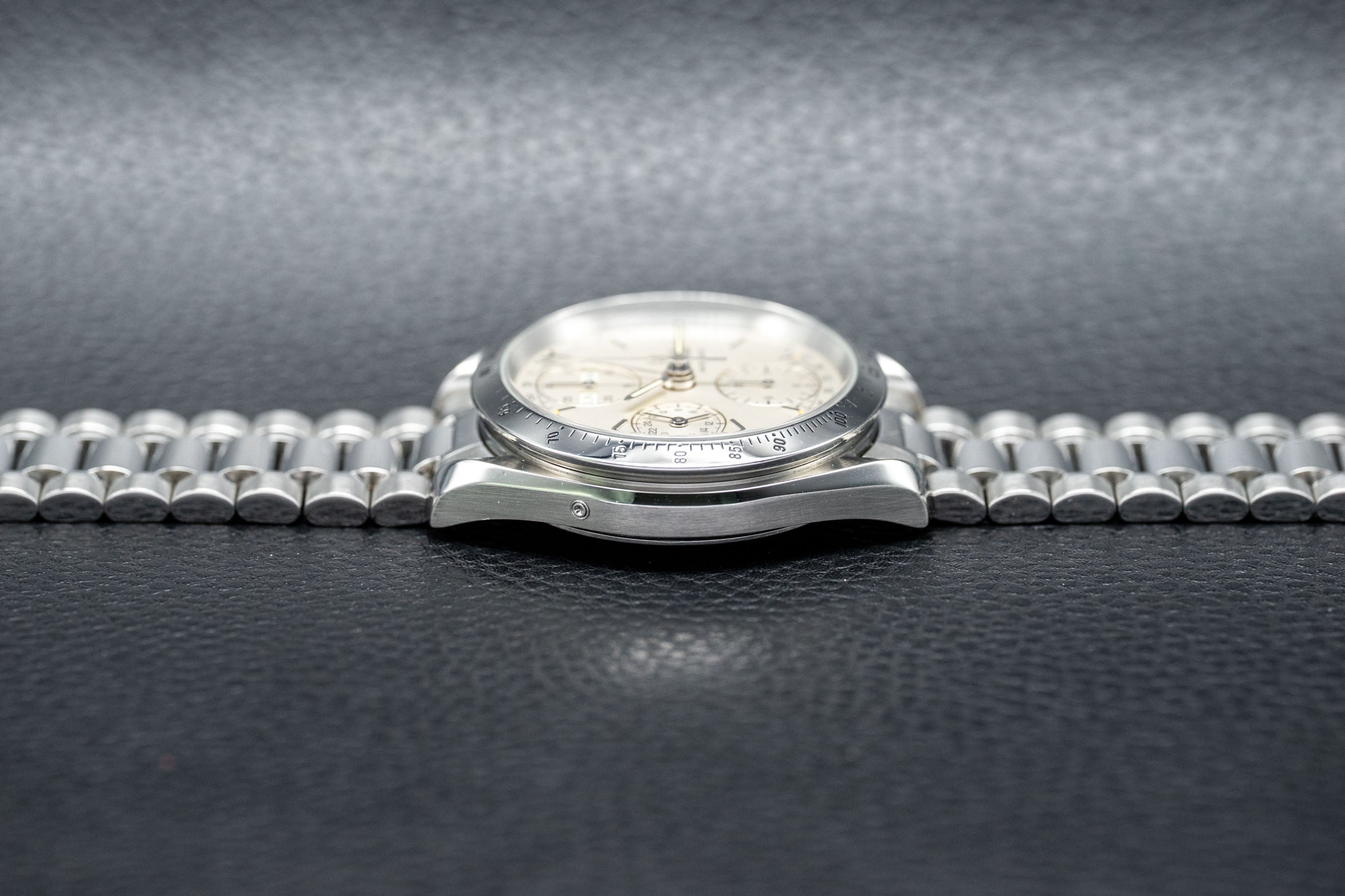 Omega Speedmaster Day Date 3521.30 Silver Dial 1993