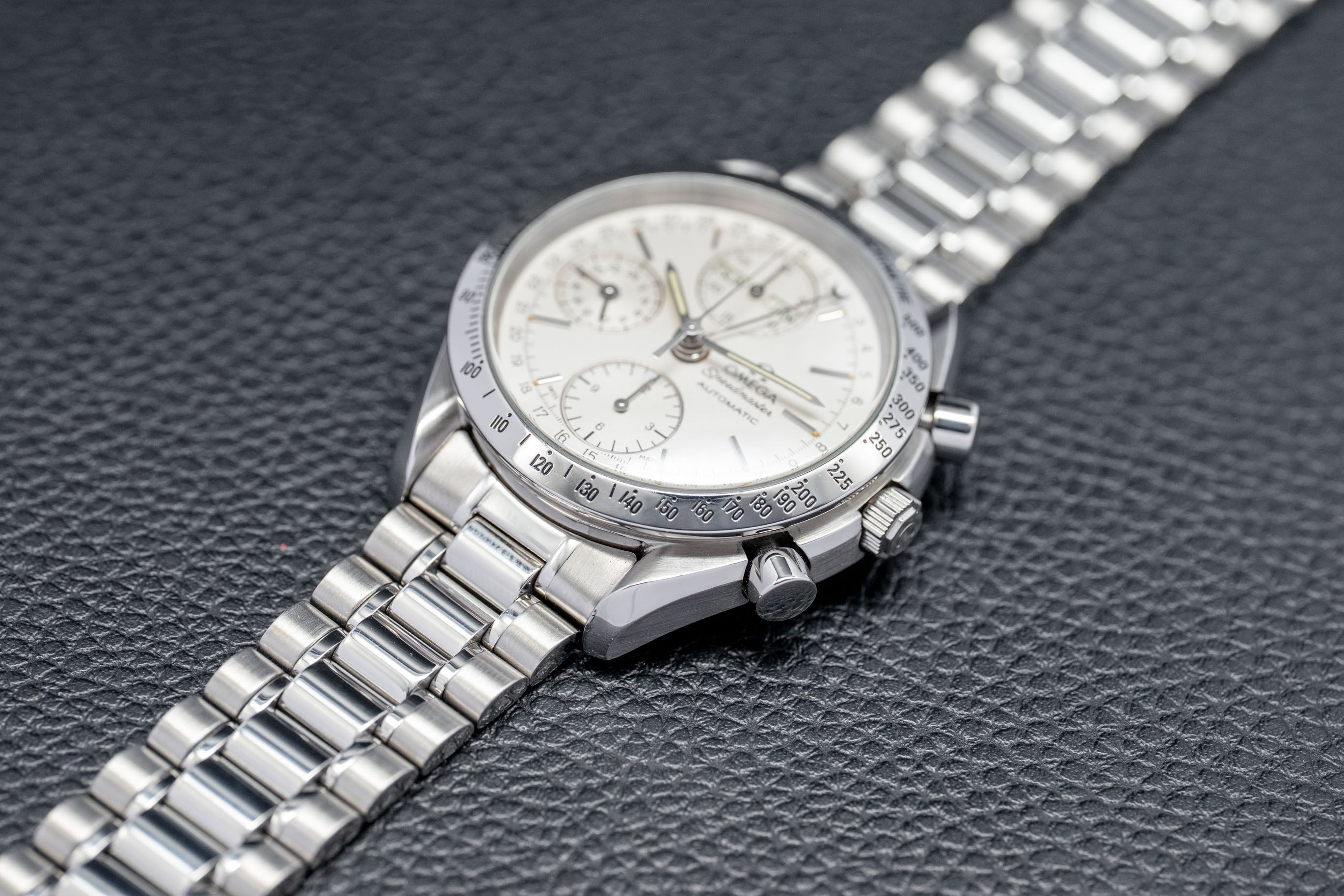 Omega Speedmaster Day Date 3521.30 Silver Dial 1993