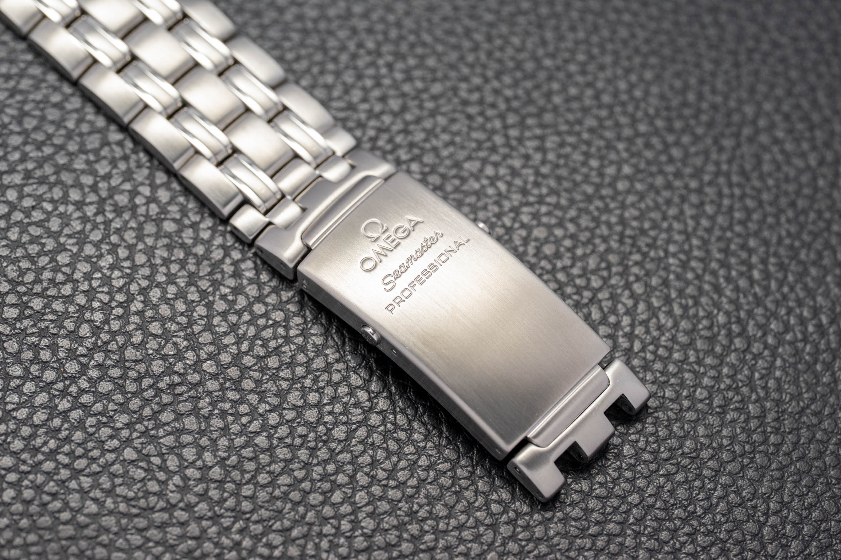 Omega Seamaster 300 212.30.41.20.01.002 Black Dial 2007