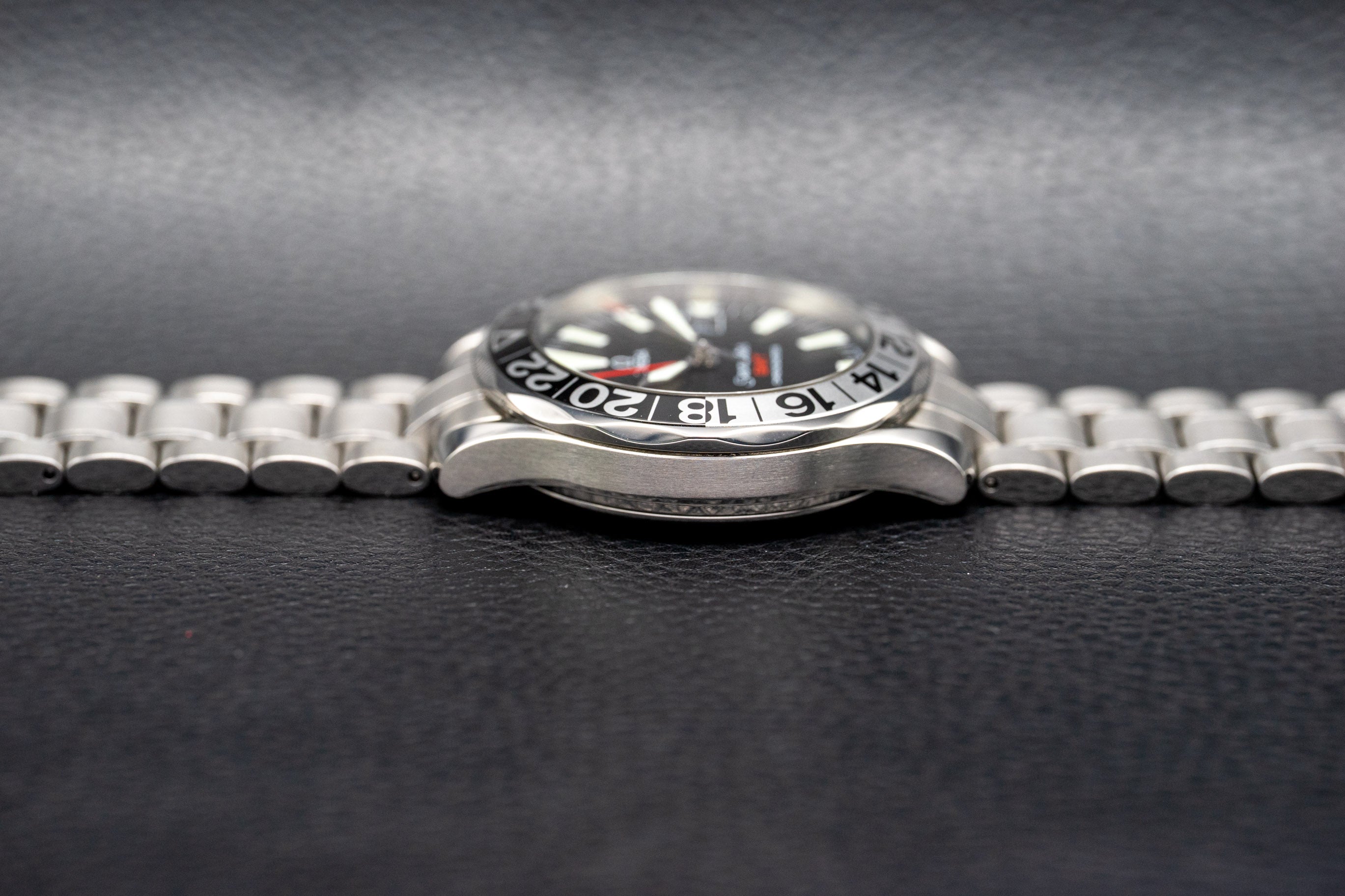 Omega Seamaster GMT 2234.50 con esfera negra, 2006