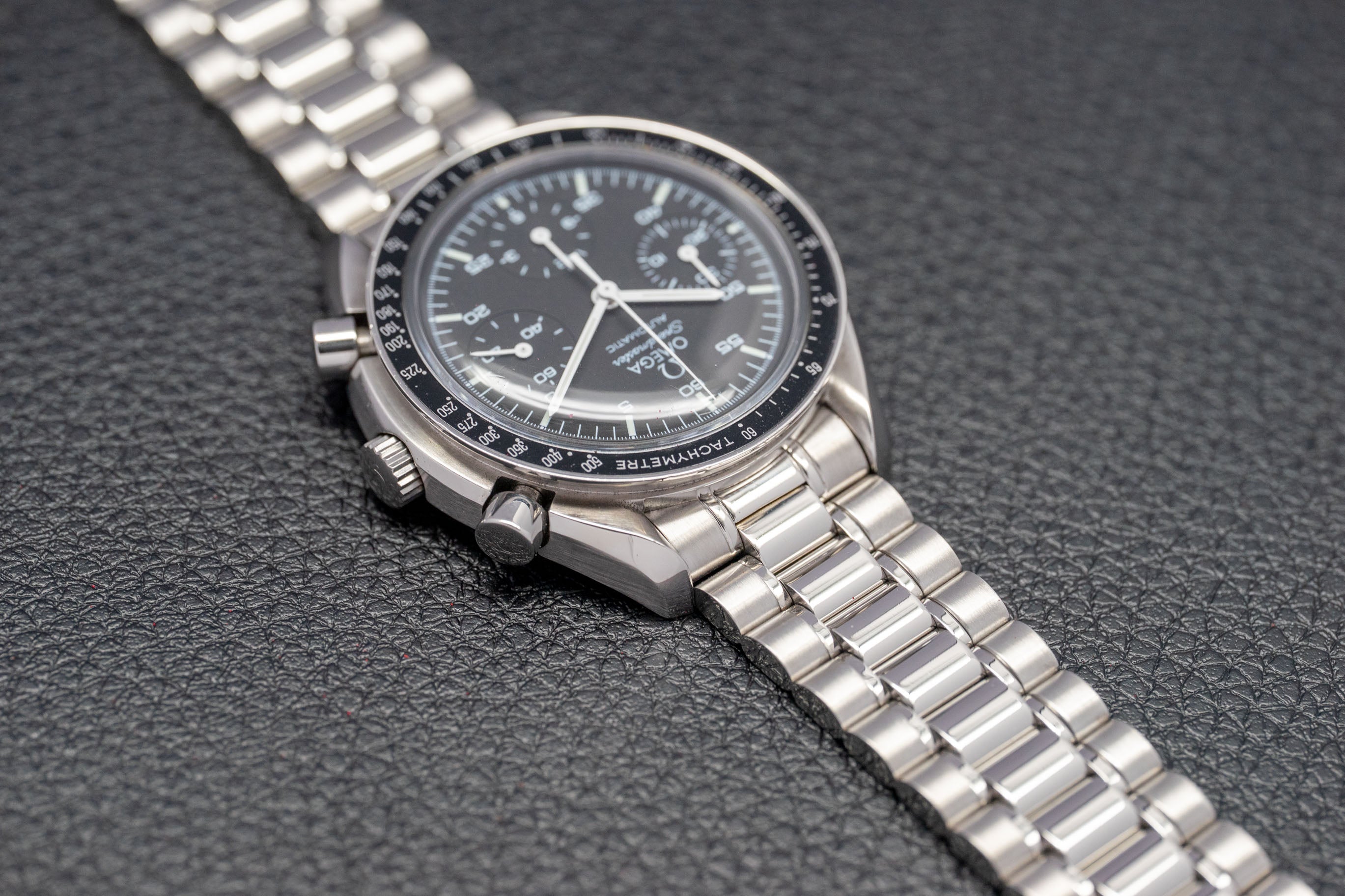 Omega Speedmaster Reduced 3510.50 Complete Set 2000 Box + Papers