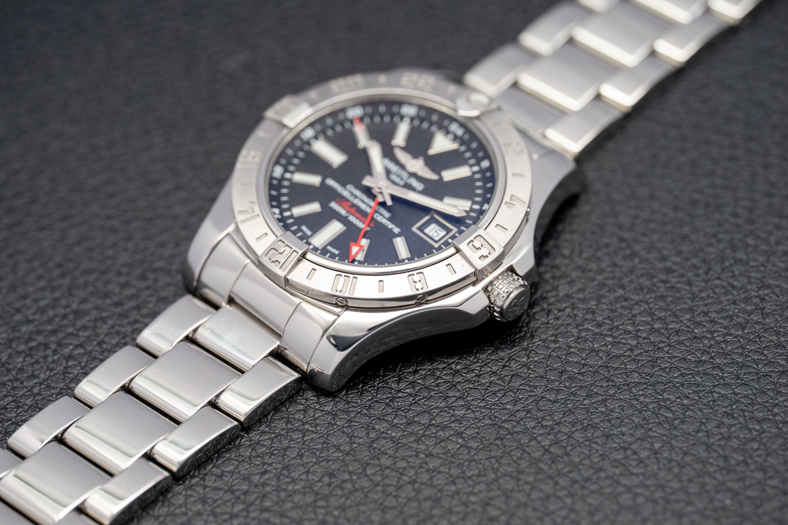 Breitling Avenger II GMT A32390 Set completo 2016 con scatola e documenti