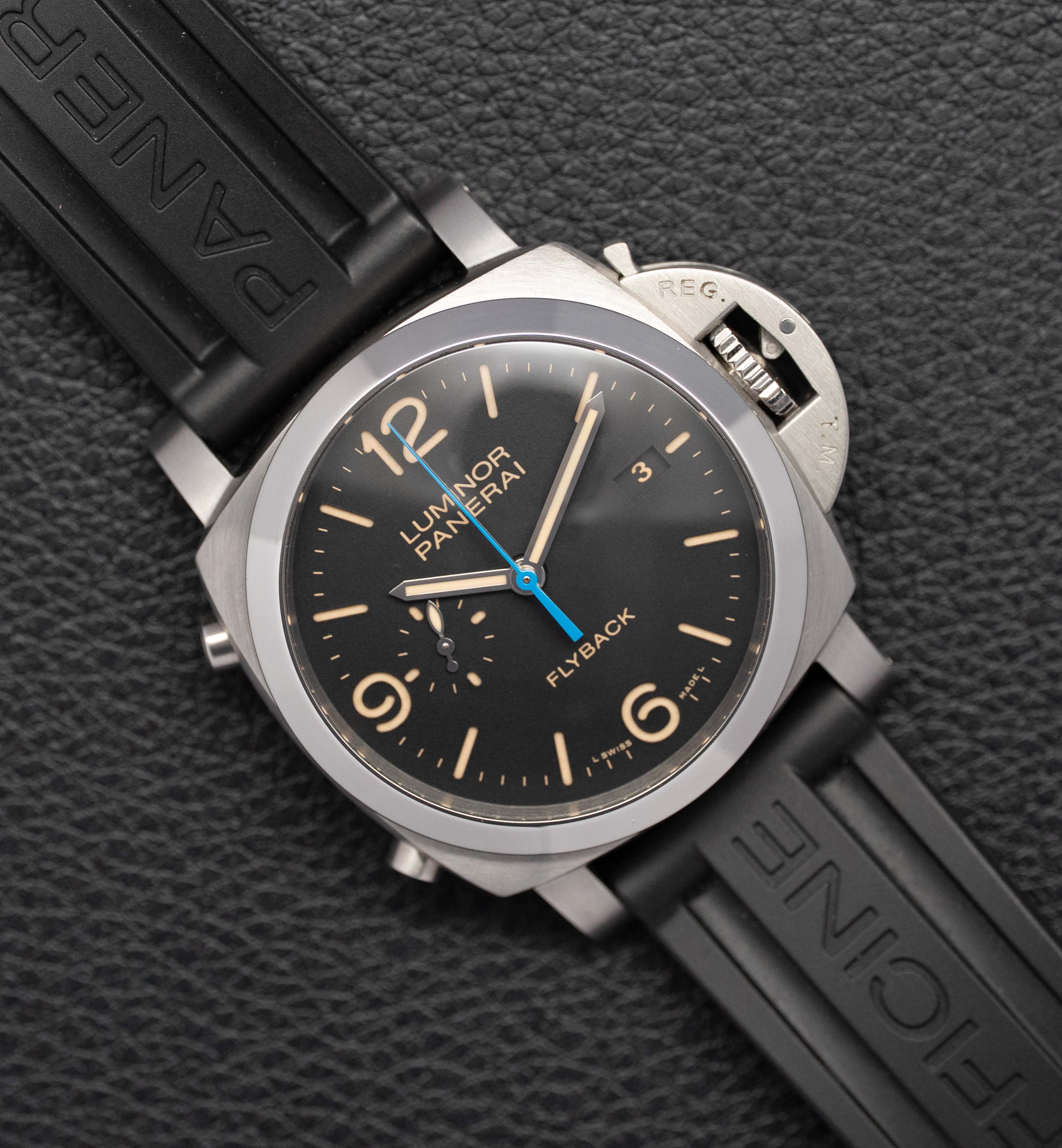 Panerai Luminor 1950 3 Days Chrono Flyback PAM00524, FULLSET 2018, coffret et papiers
