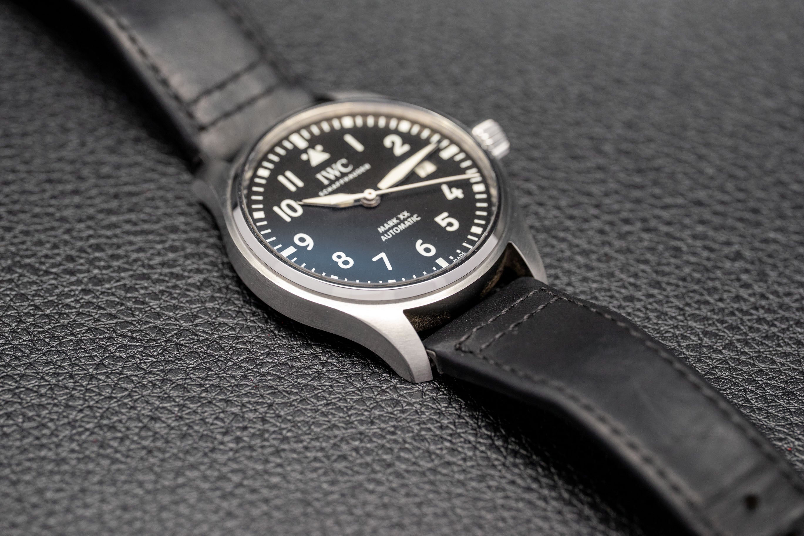 IWC Pilot's Watch Mark XX IW328201 Set completo 2023 con scatola e documenti