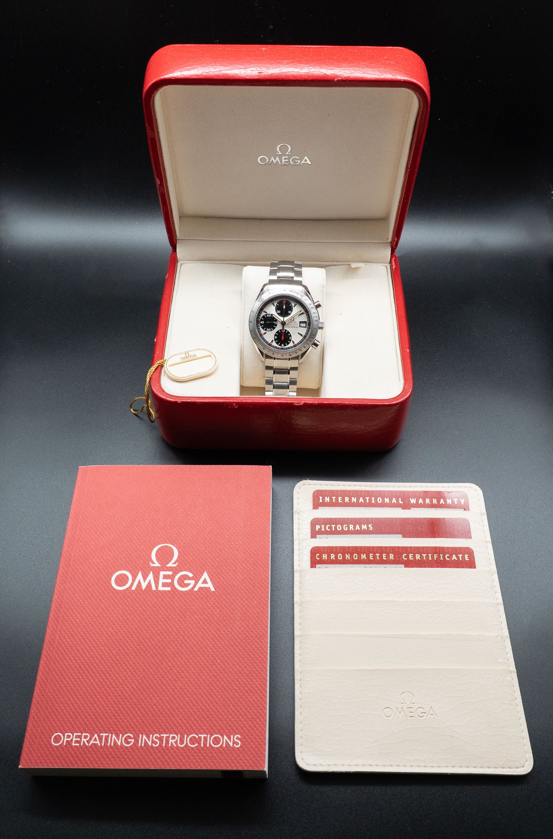 Omega Speedmaster 3211.31, FULLSET de 2010, caja y PAPERS