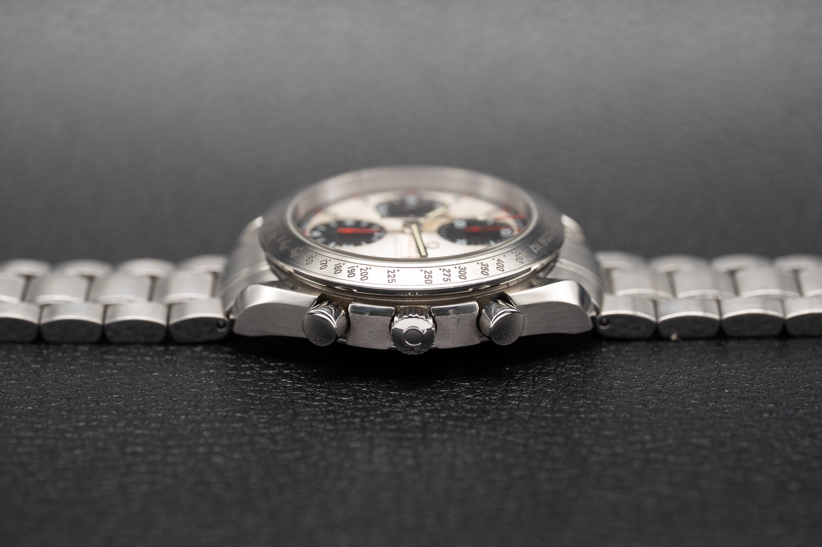 Omega Speedmaster 3211.31, FULLSET de 2010, caja y PAPERS