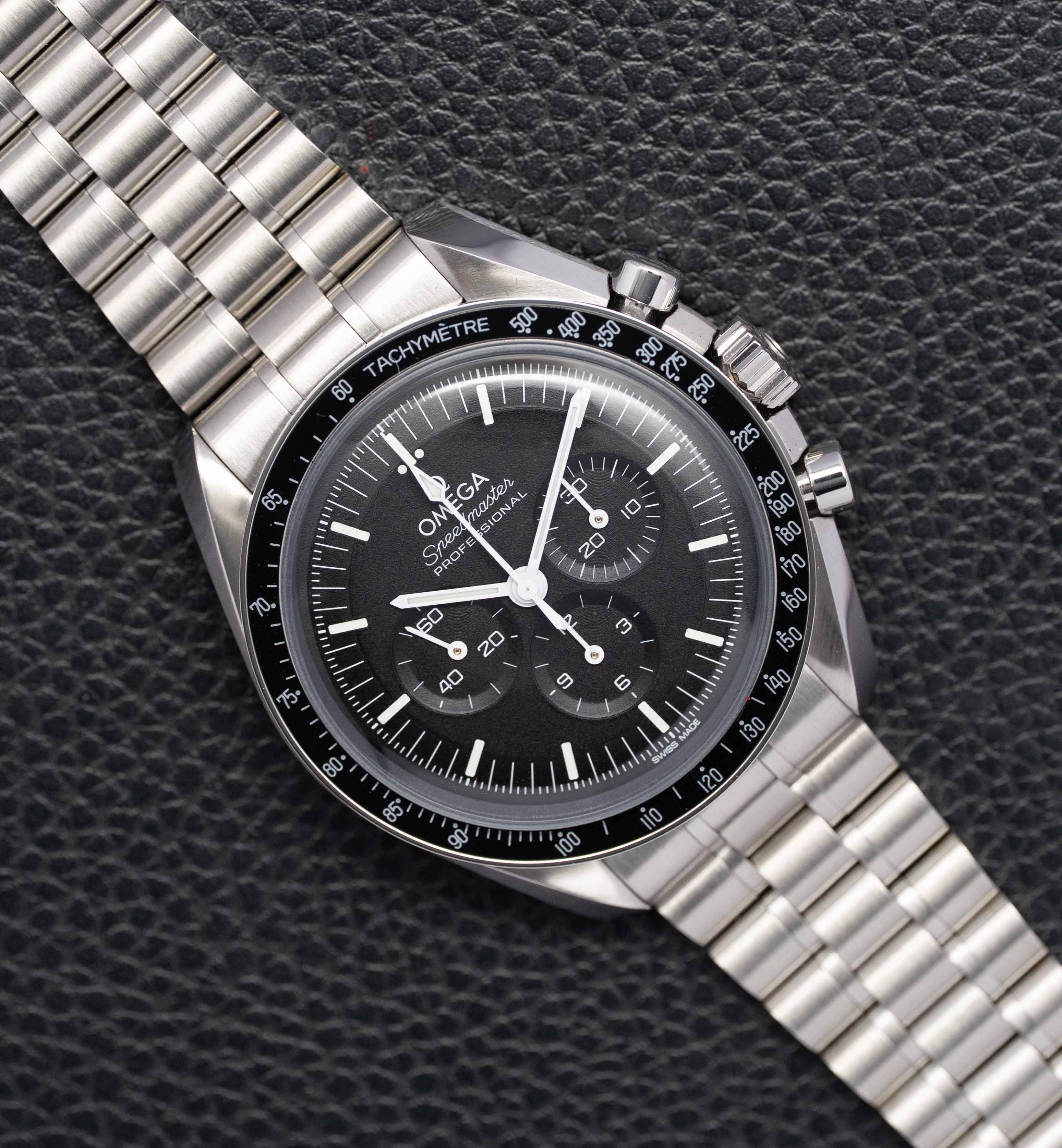 Omega Speedmaster Professional Moonwatch 310.30.42.50.01.001 FULLSET 2024 Box + PAPERS