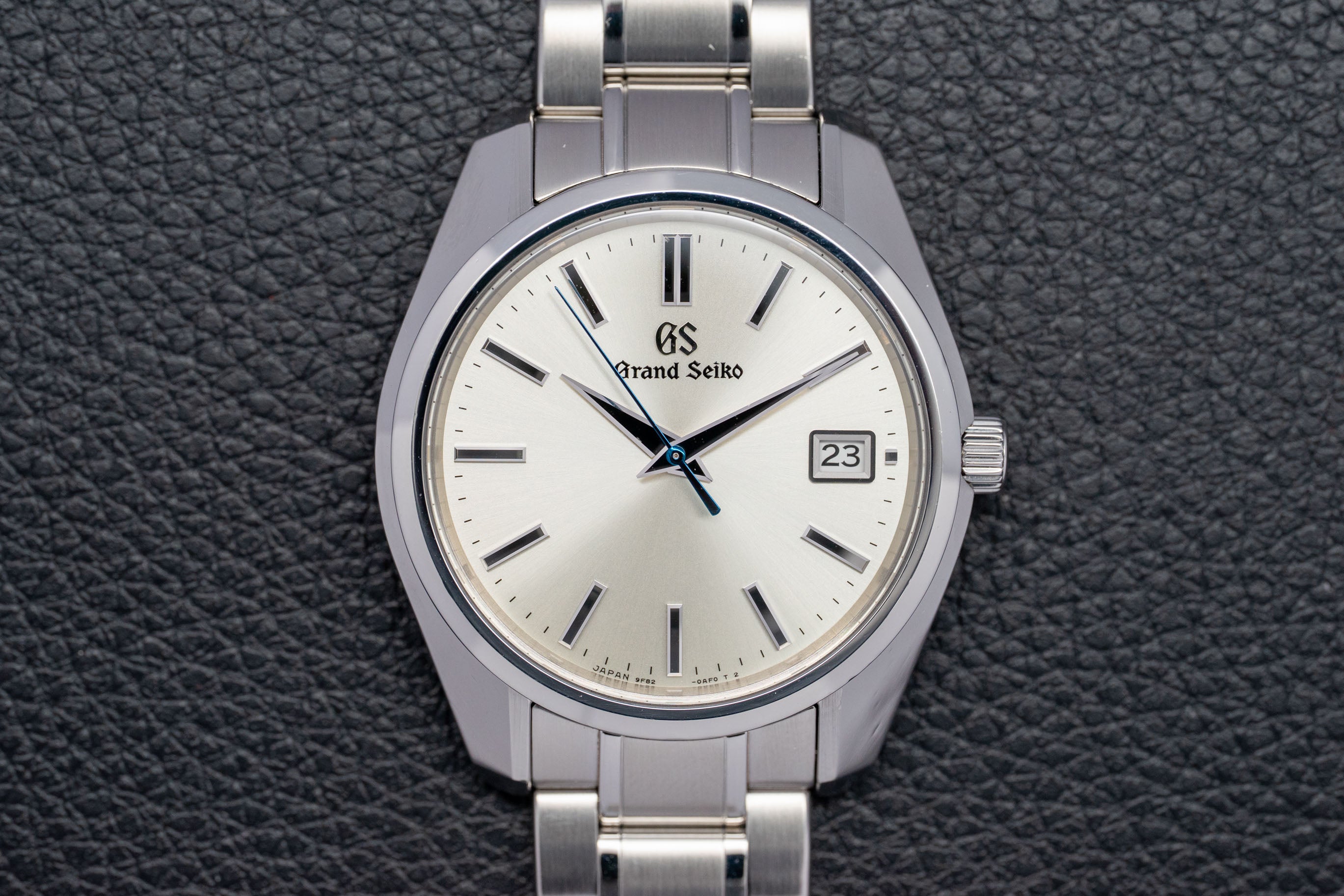Grand Seiko 9F Quartz SBGV205 FULLSET 2018 Box + PAPERS