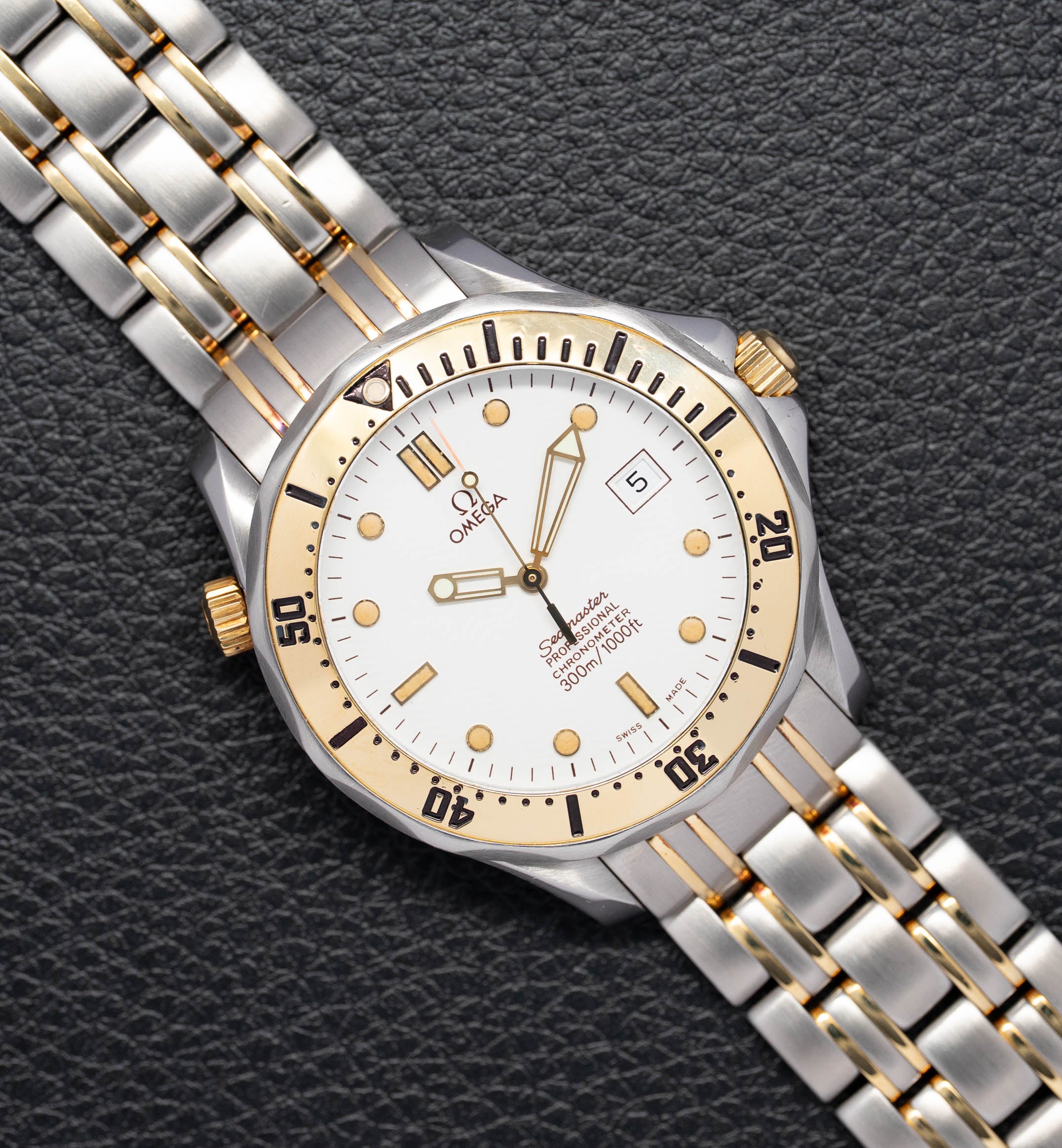 Omega Seamaster Diver 300M 2332.20 Fullset 2002 Box+Papers