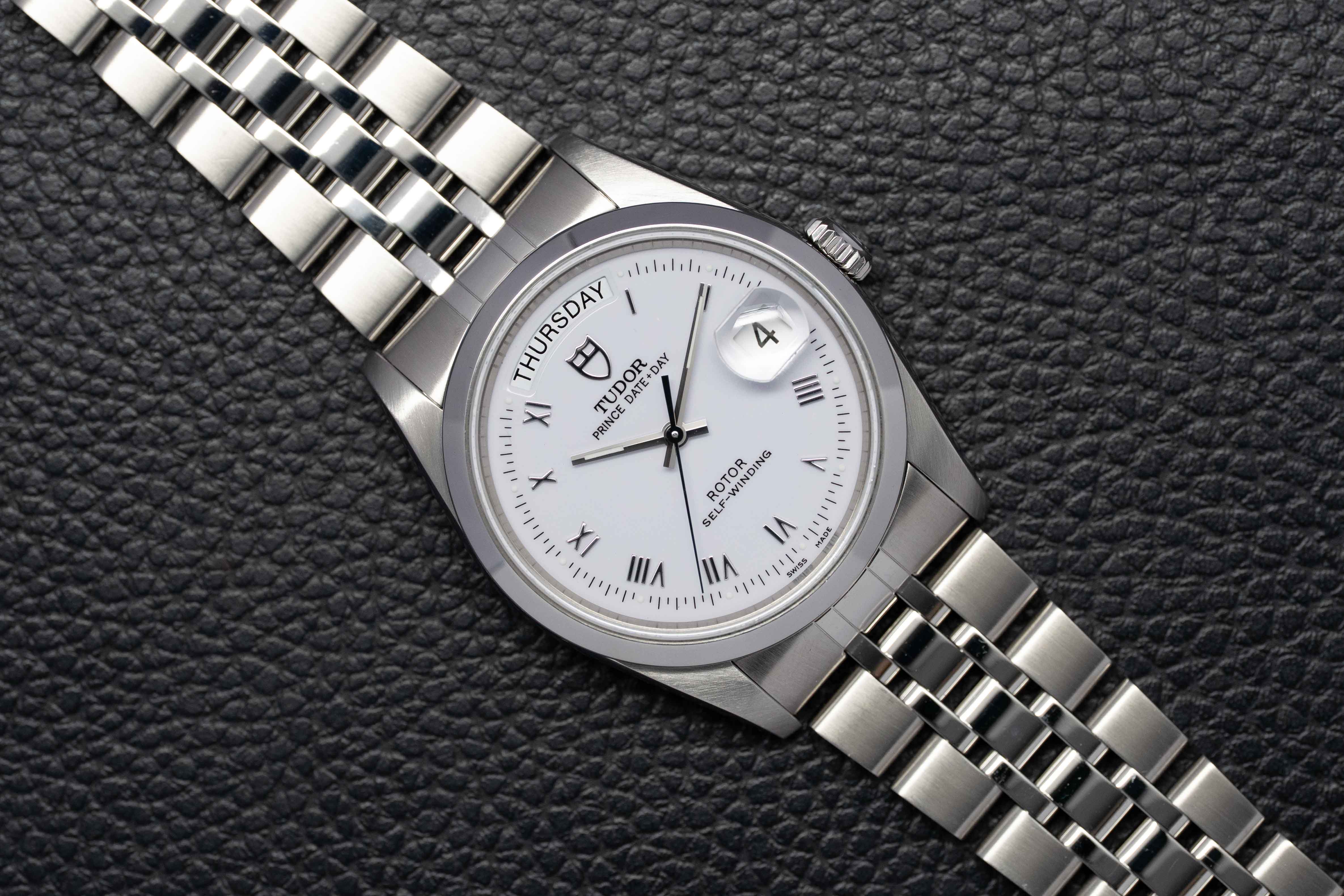 Tudor Date-Day 76200 White Dial 2010 Papers