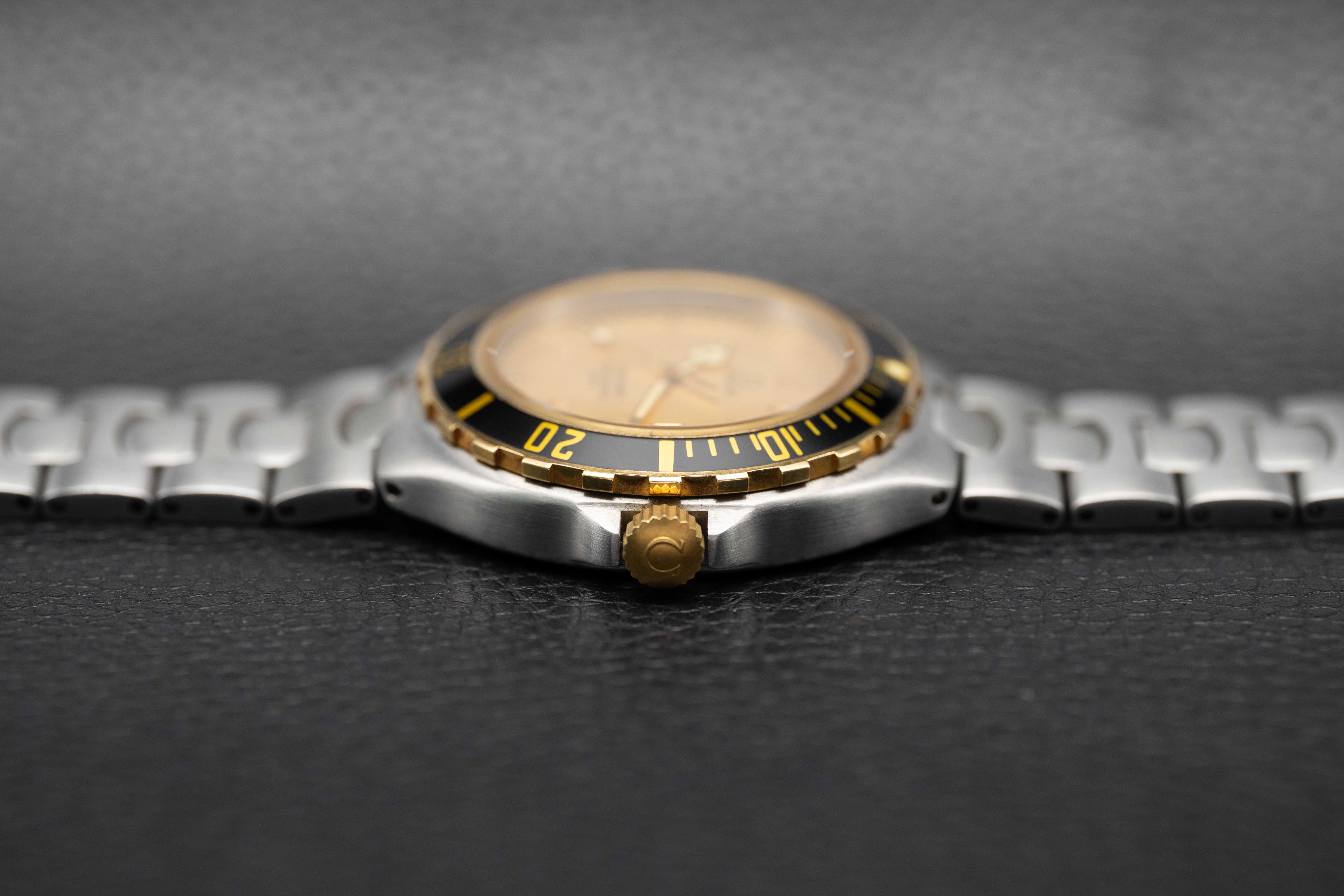 Omega Seamaster 200 Pre-Bond 396.1041 Champagne Dial 1989