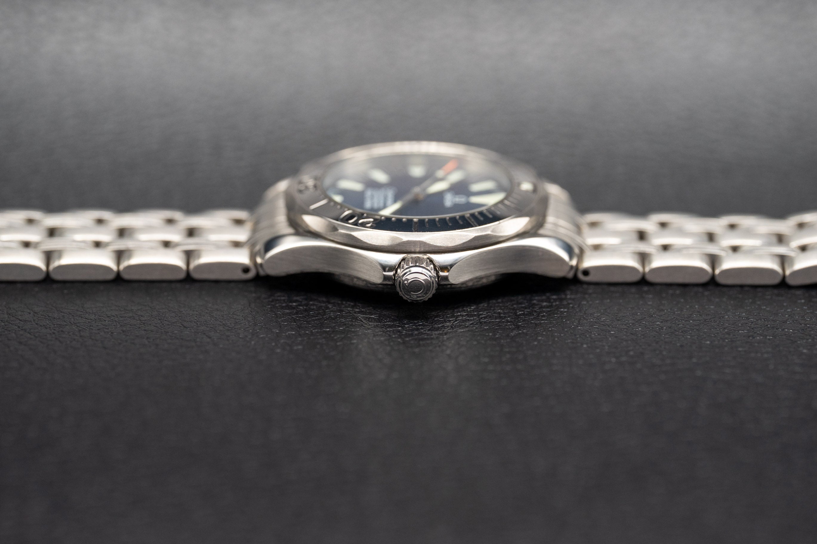 Omega Seamaster 300 2554.80 Blue Dial 1999 Papers