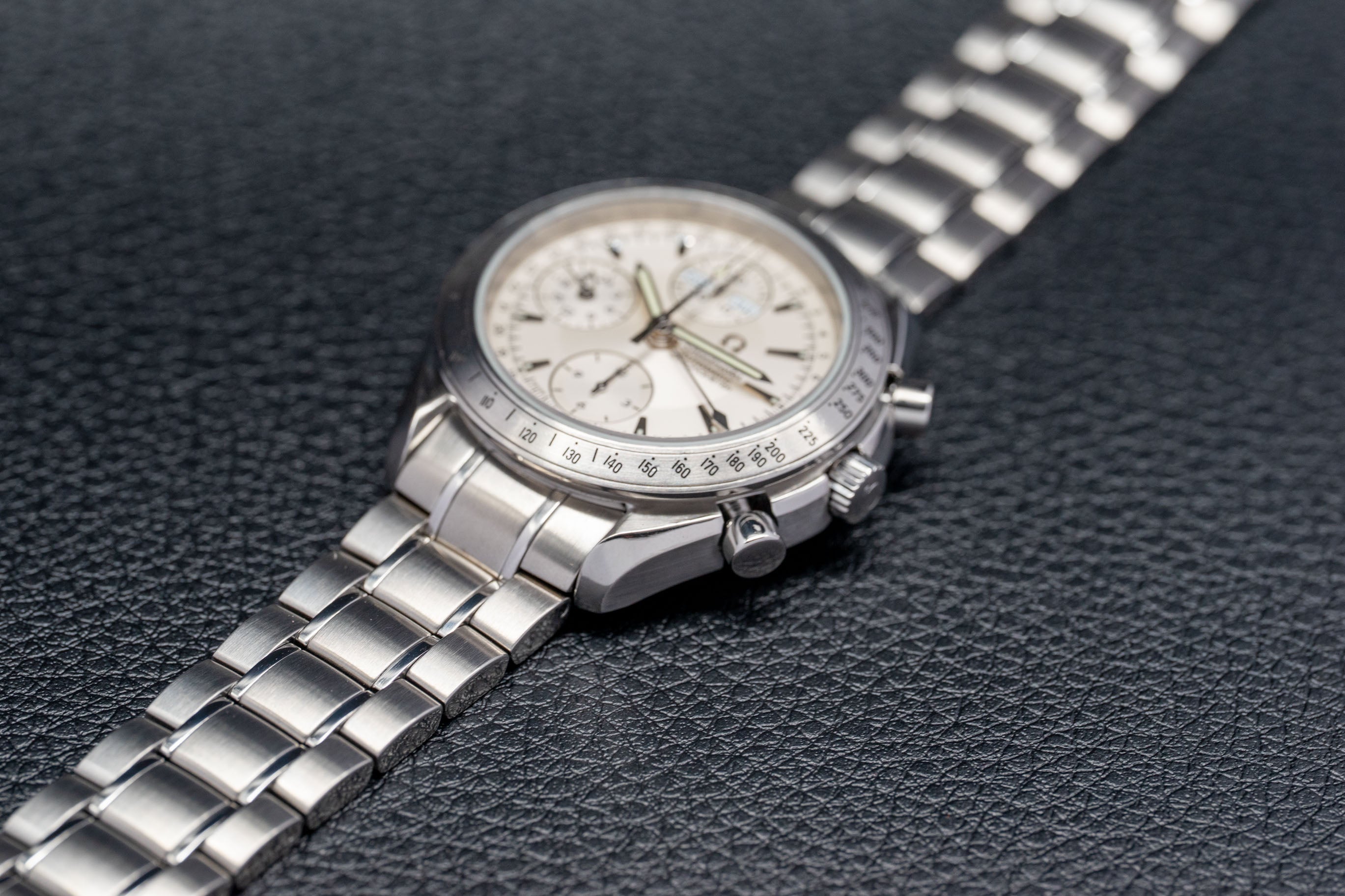 Omega Speedmaster Day Date 3221.30 Fullset 2007 Box+Papers