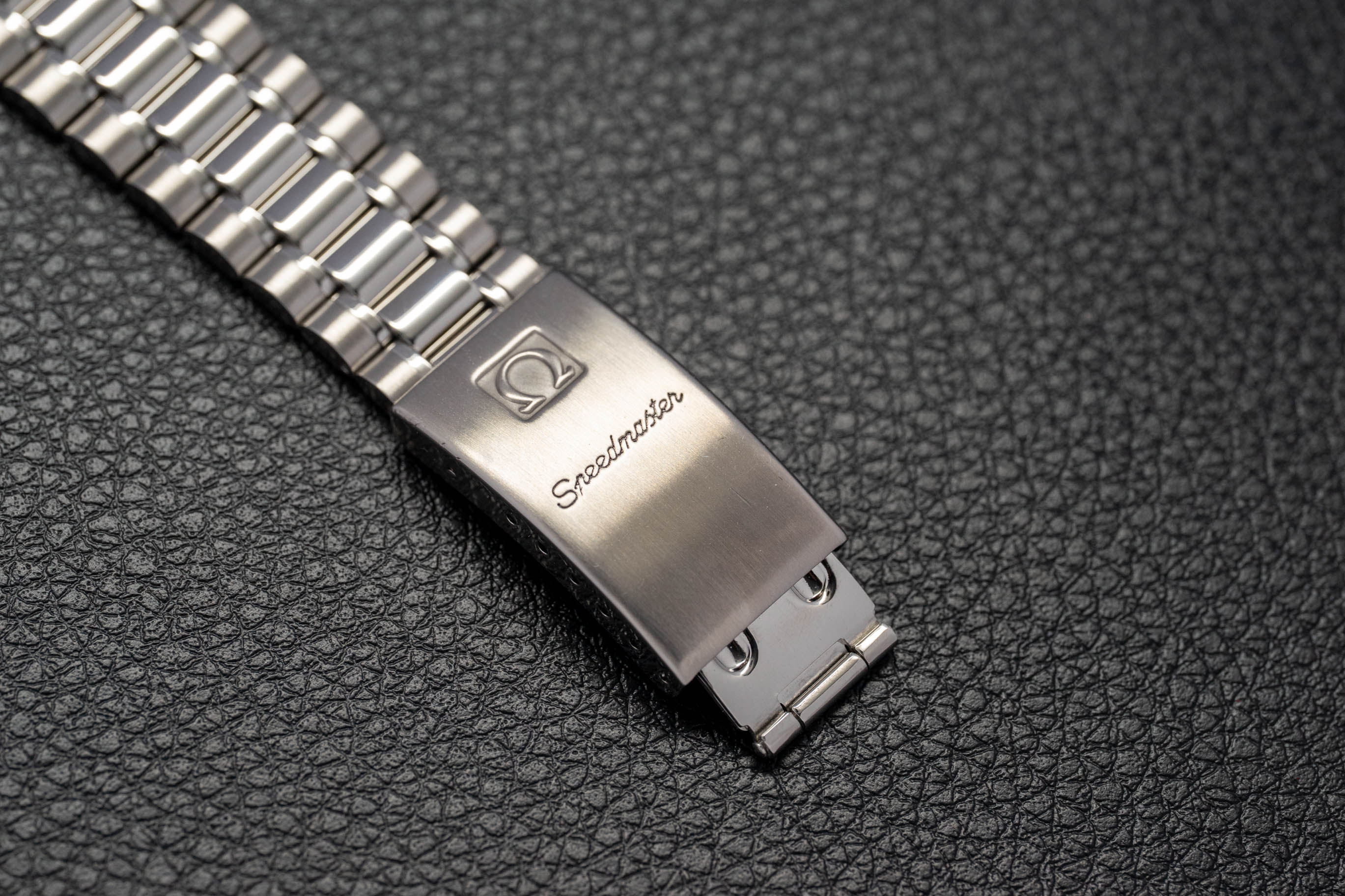 Omega Speedmaster Date 3511.50 Black Dial 1993