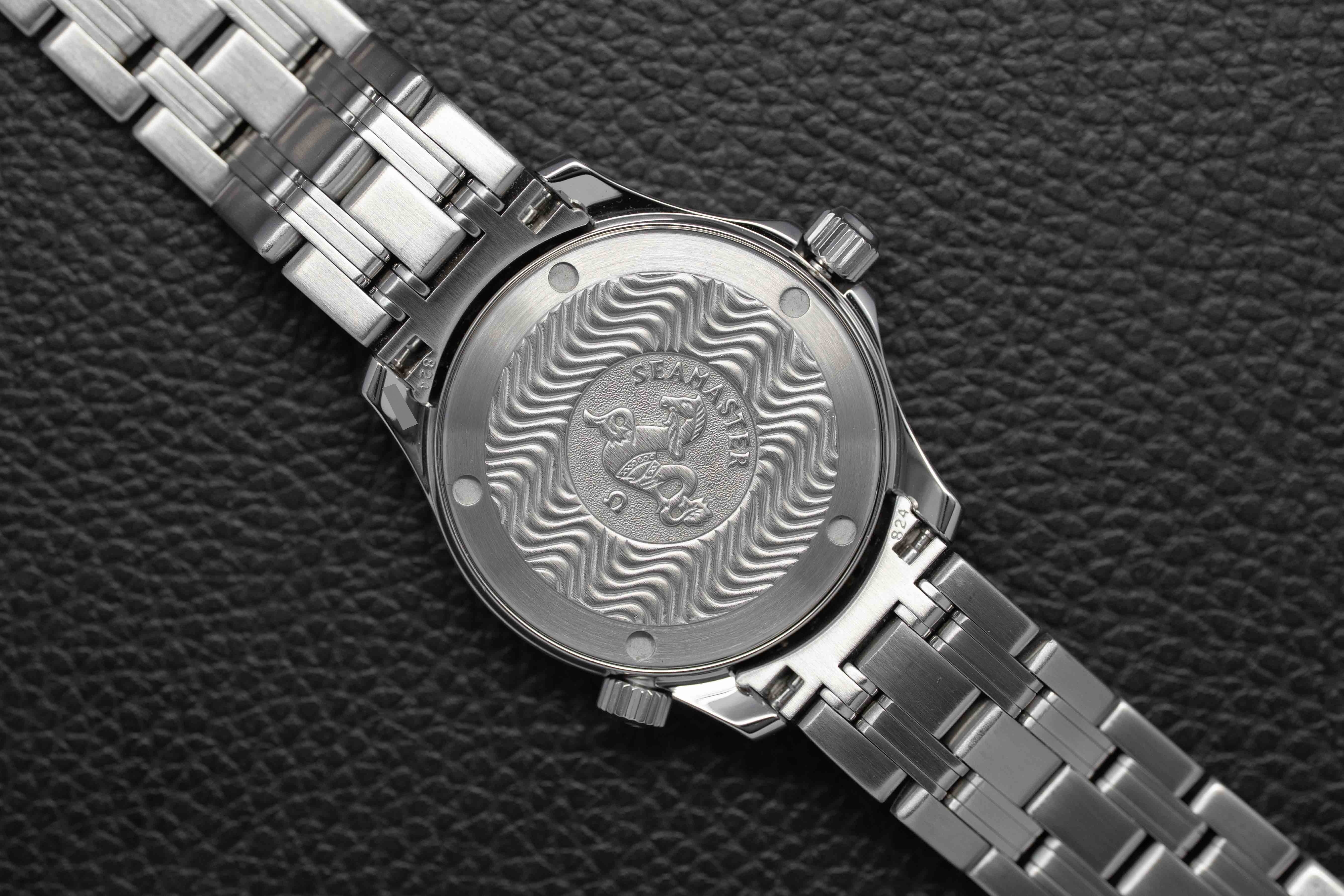 Omega Seamaster 300 2562.80 Blue Dial 1998