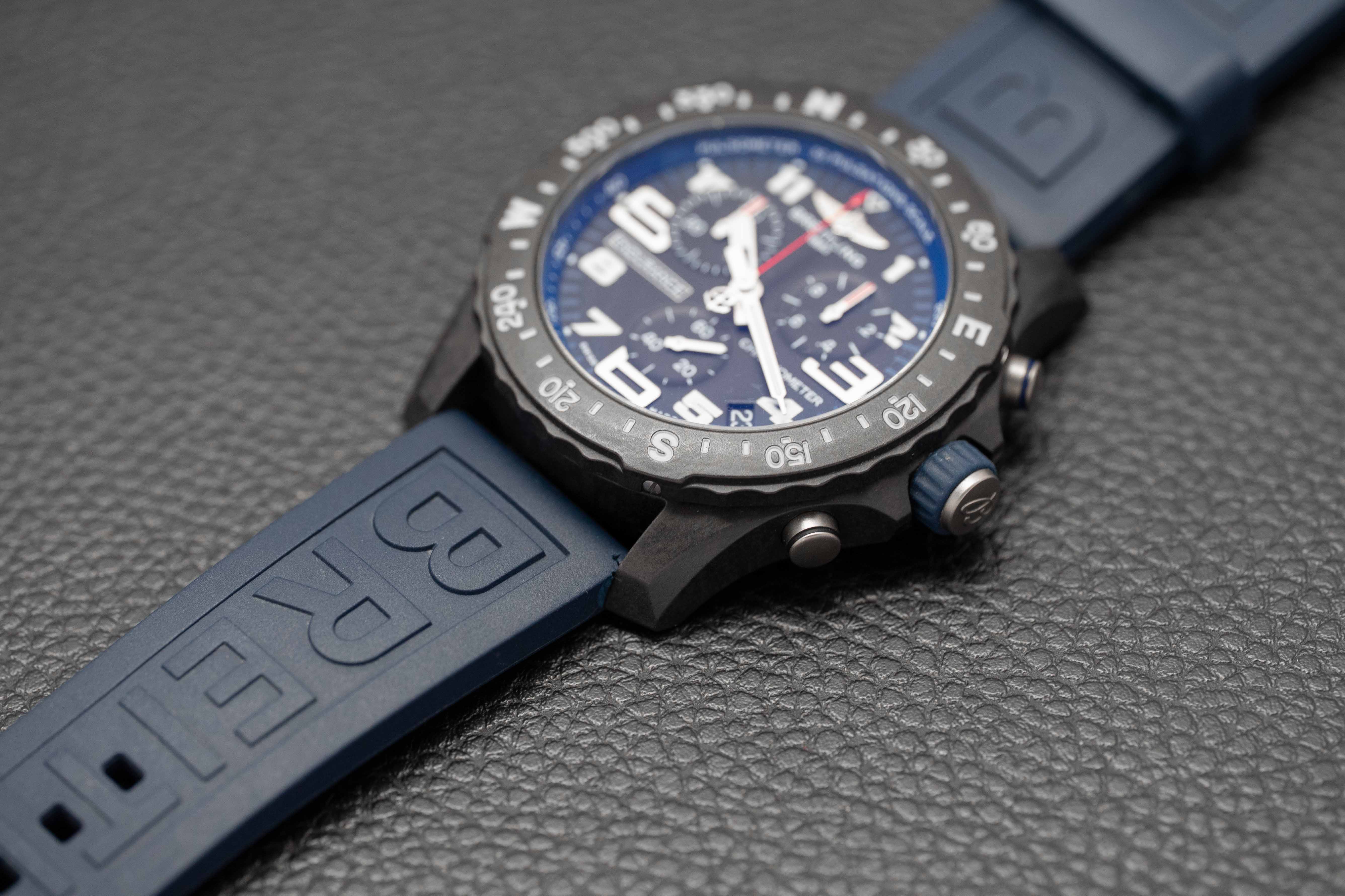 Breitling Endurance Pro X82310 Fullset 2022 Box+Papers