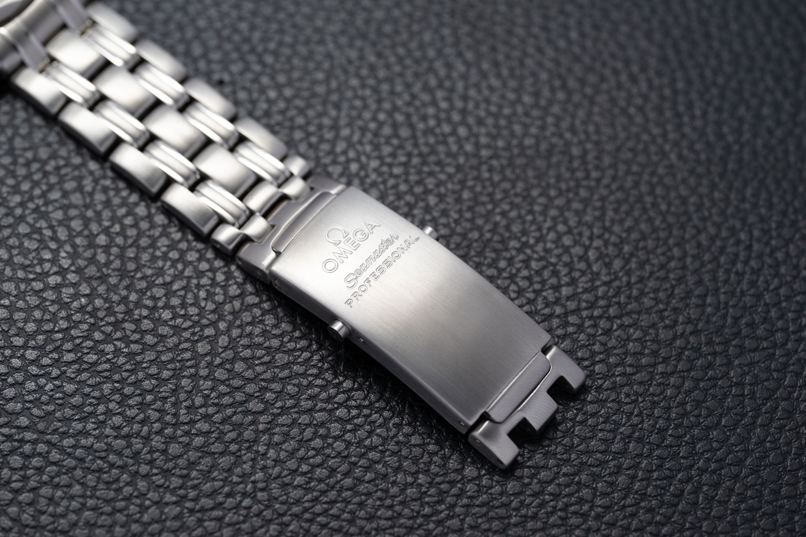 Omega Seamaster 300 2562.80 con quadrante blu, 1993