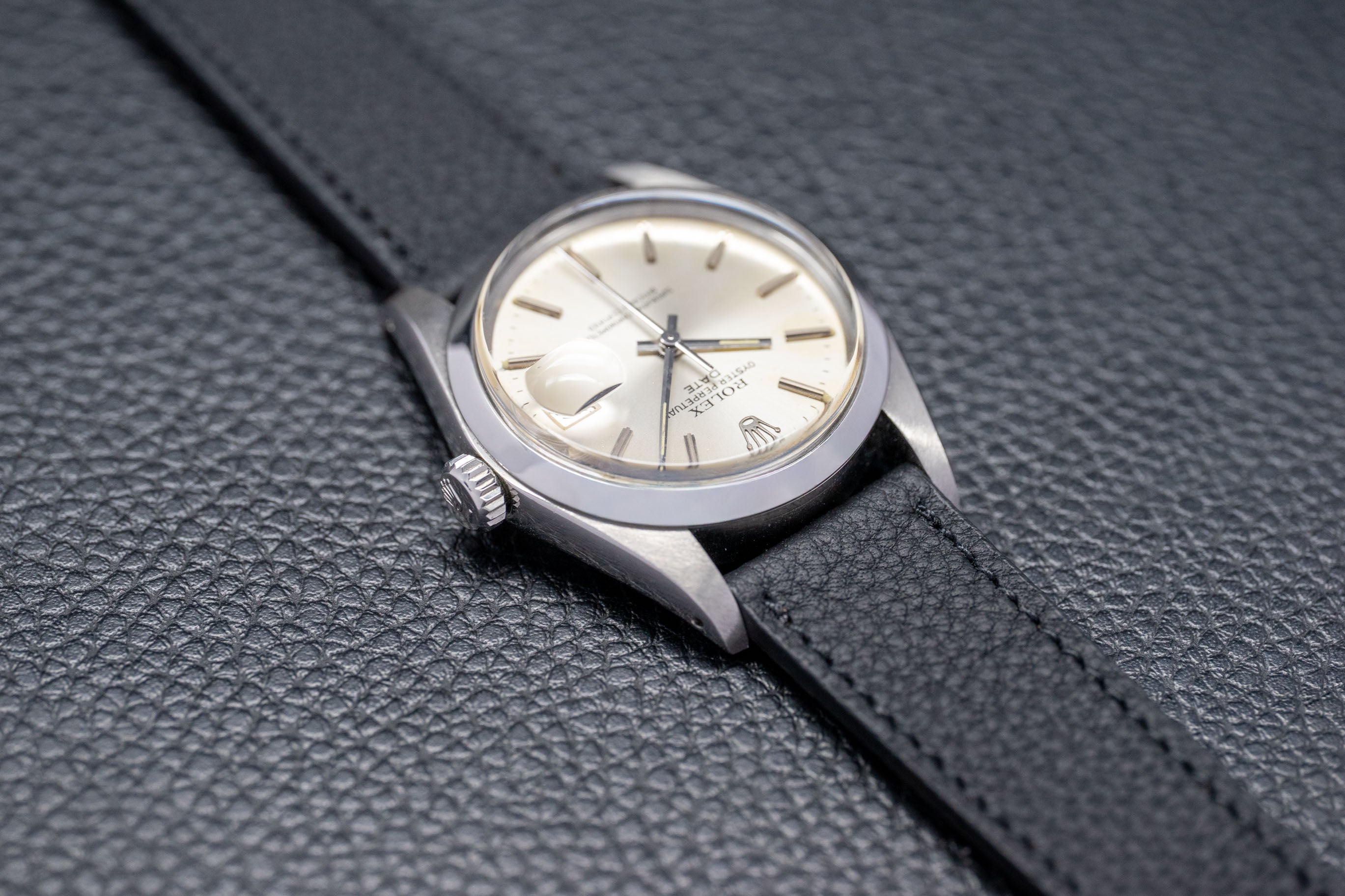 Rolex Date 1500 Silver Dial 1975