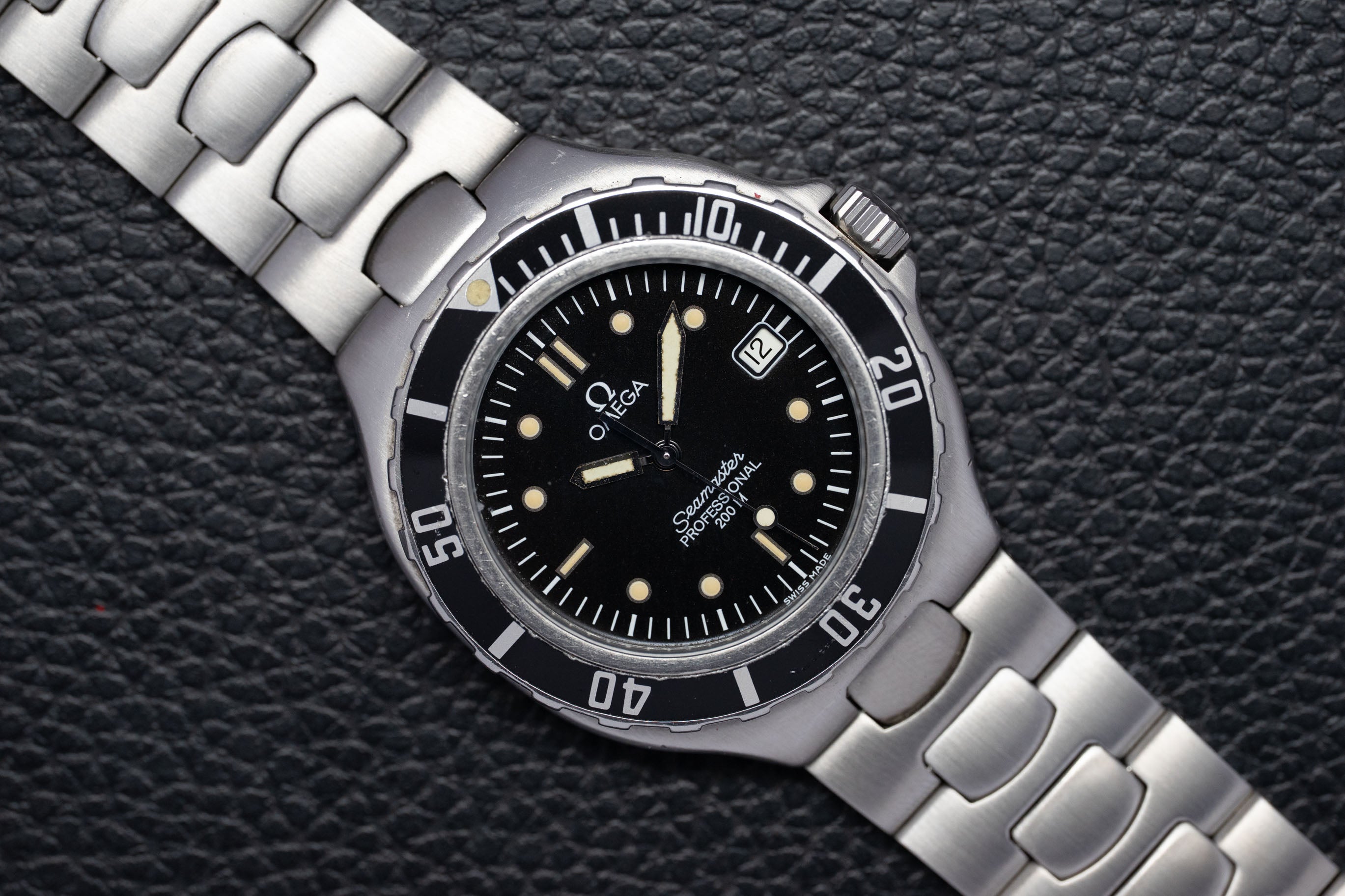 Omega Seamaster 200 Pre-Bond 2850.50 Black Dial 1993