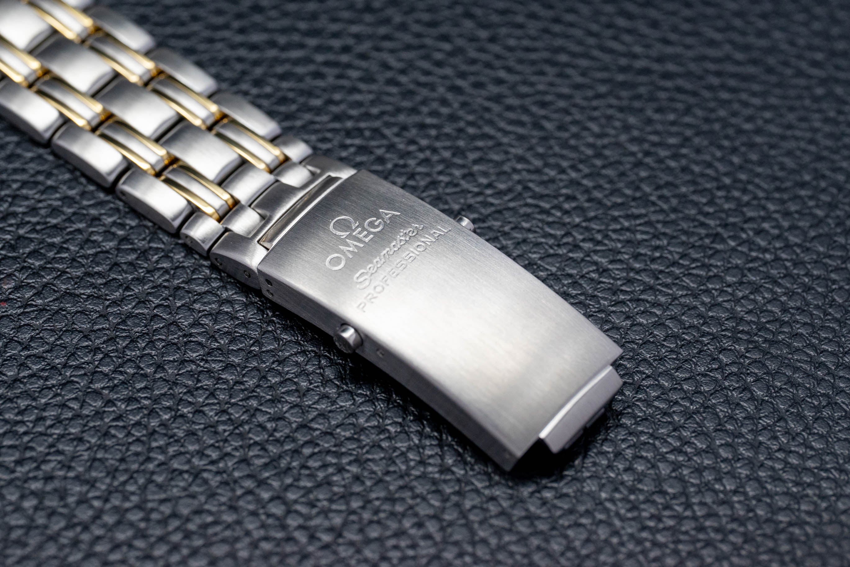 Omega Seamaster Diver 300M 2352.80 FULLSET 1997 Box + PAPERS
