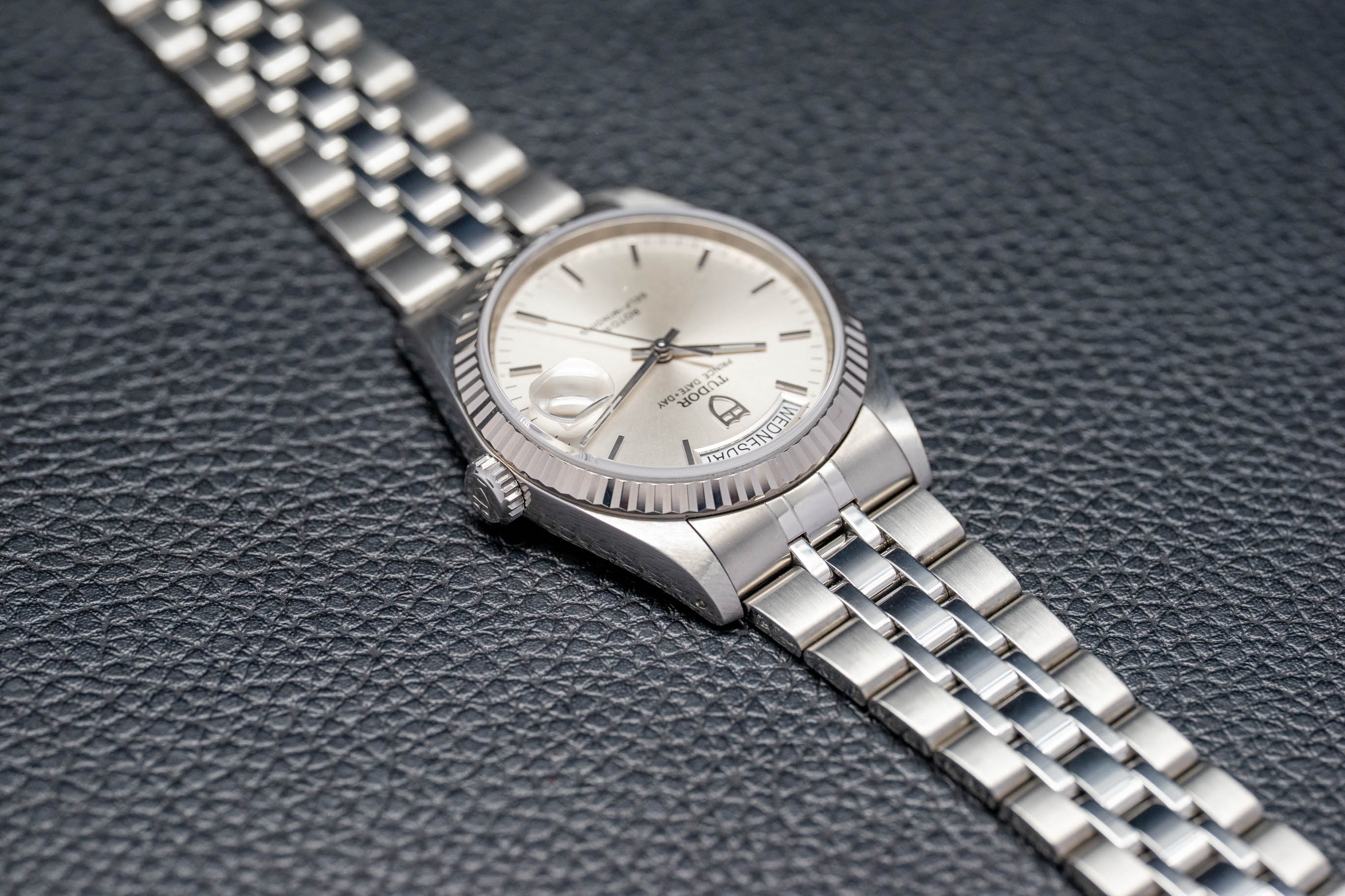 Tudor Date-Day 76214 Silver Dial 2006 Papers