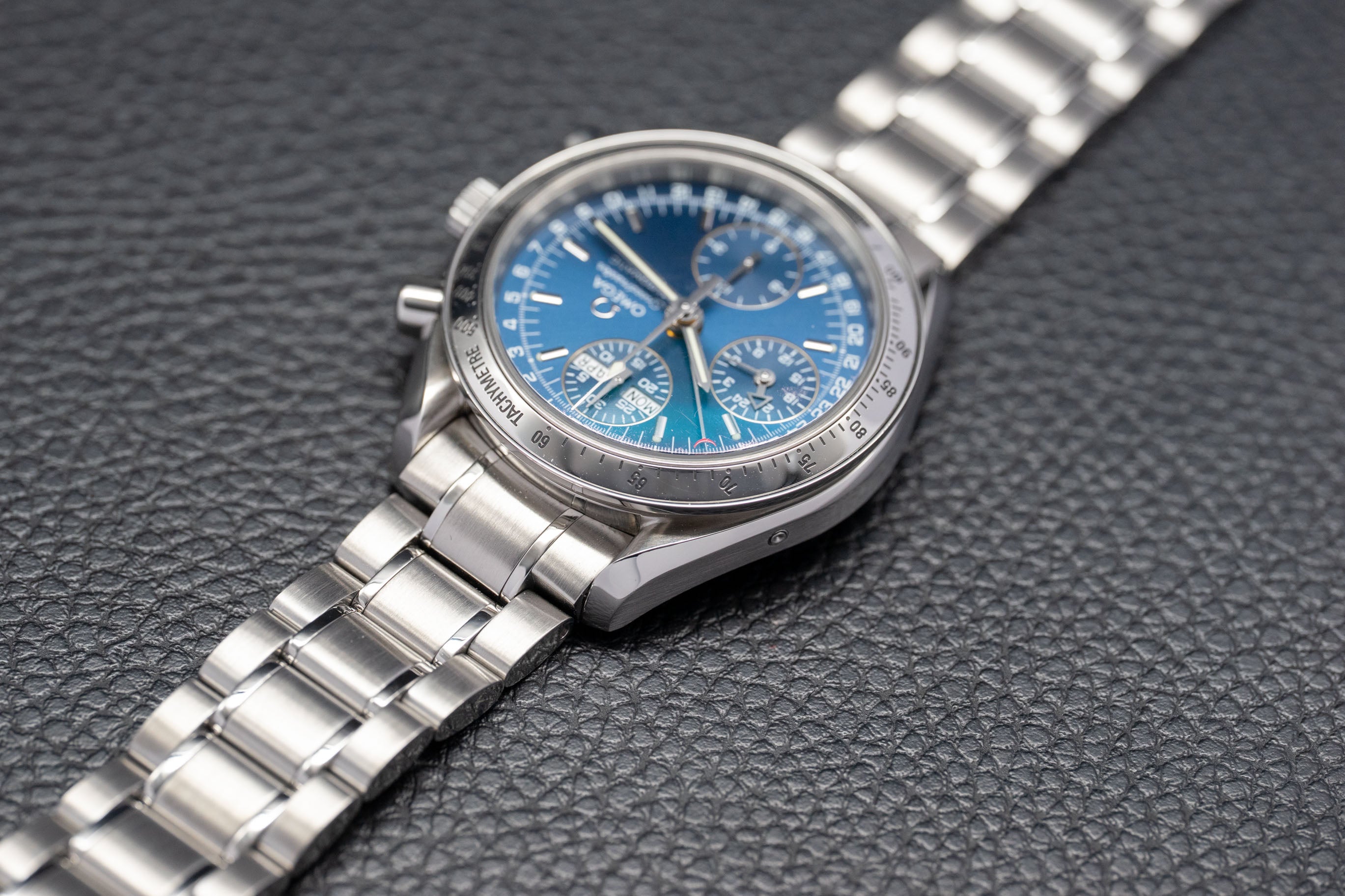 Omega Speedmaster Day Date 3523.80 Blue Dial 1998