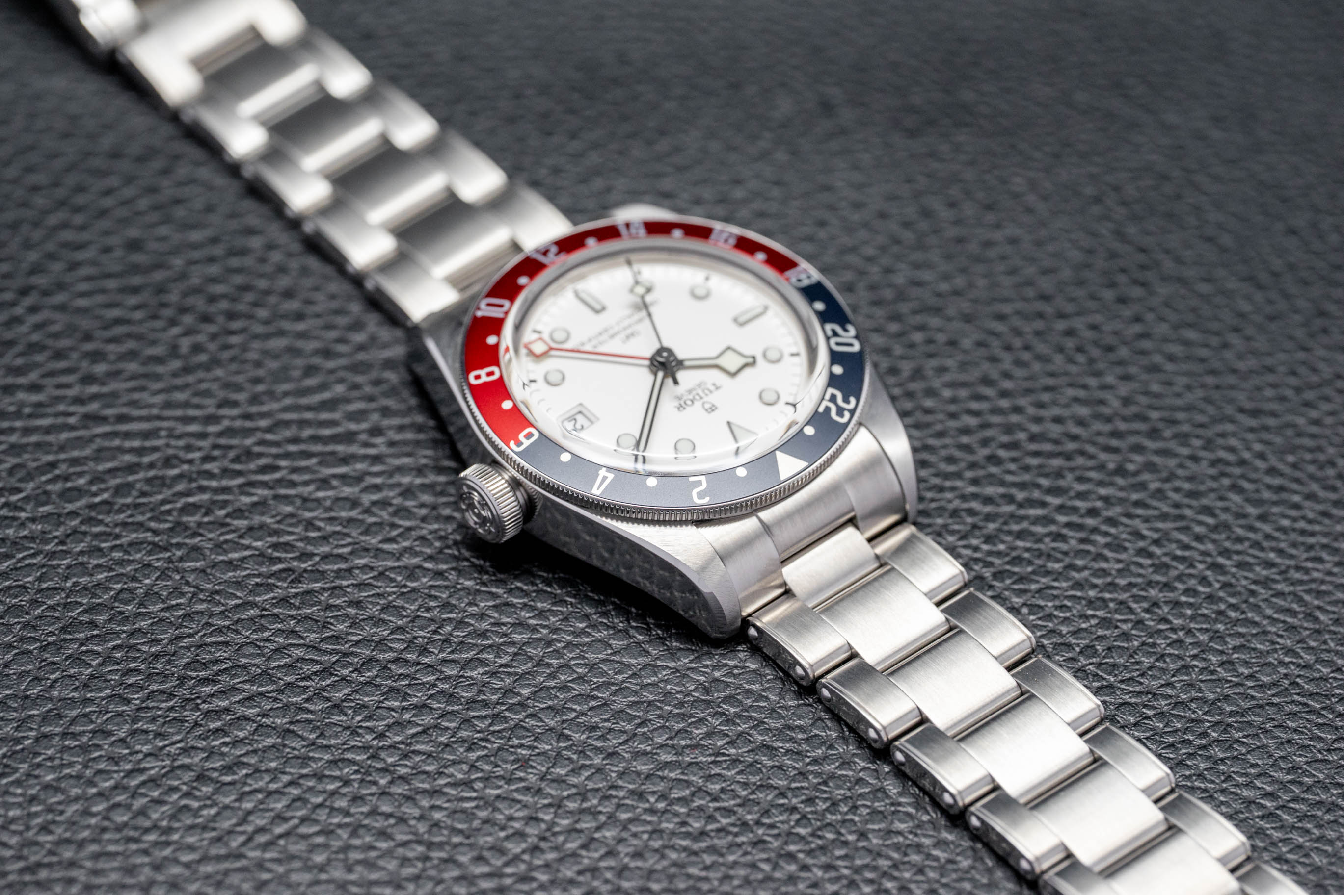 Tudor Black Bay GMT M79830RB-0010 Fullset 2023 Box+Papers