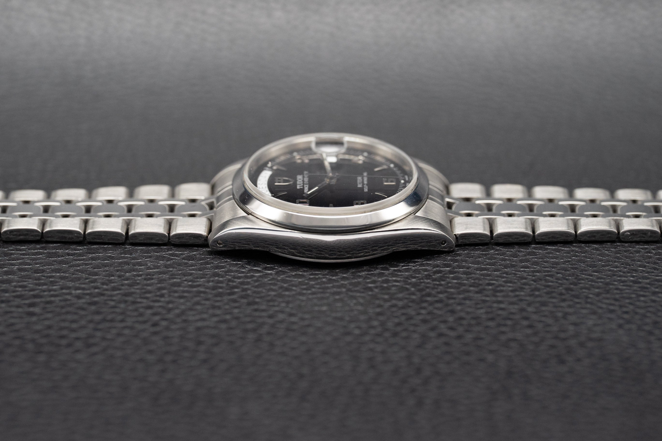Tudor Date-Day 76200 Black Dial 2010 Papers