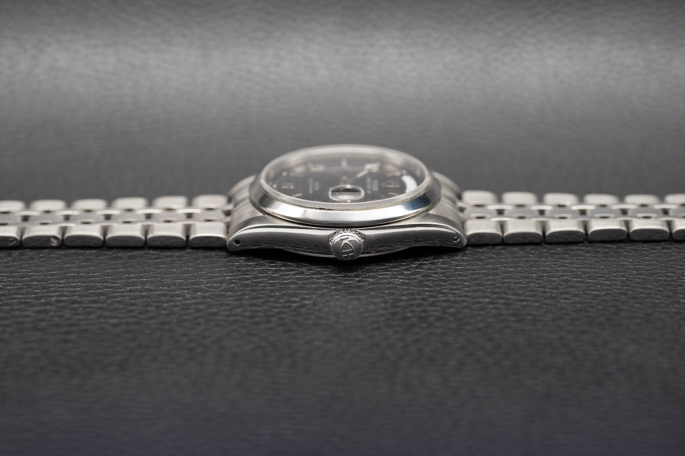 Tudor Date-Day 76200 Black Dial 2010 Papers
